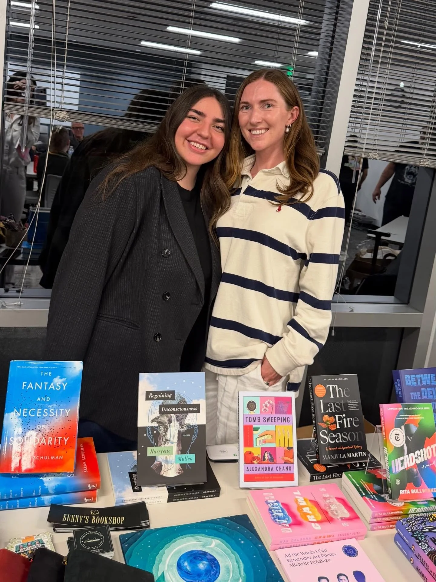 We had another lovely pop-up for Antioch&rsquo;s Creative Writing MFA Residency @aulamfa ! Thank you so much for always being an inspiring home to us, and if anyone is ever considering receiving their MFA in Creative Writing, we HIGHLY recommend this