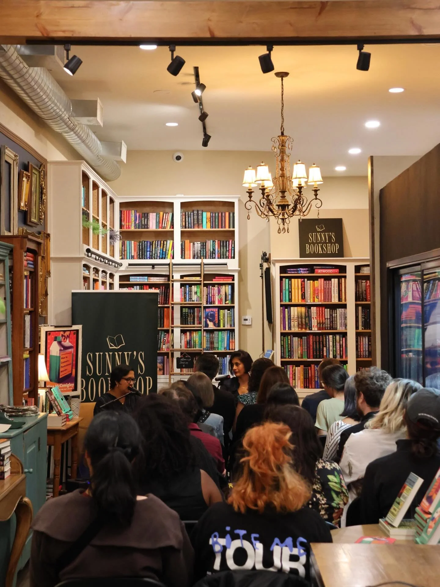 Last night, we celebrated the LA launch of Nina McConigley&rsquo;s @ninamcconigley debut novel &ldquo;How to Commit a Postcolonial Murder&rdquo; with the amazing Priyanka Mattoo @primattoo !

Nina, it was so lovely having you in our space. Your prese