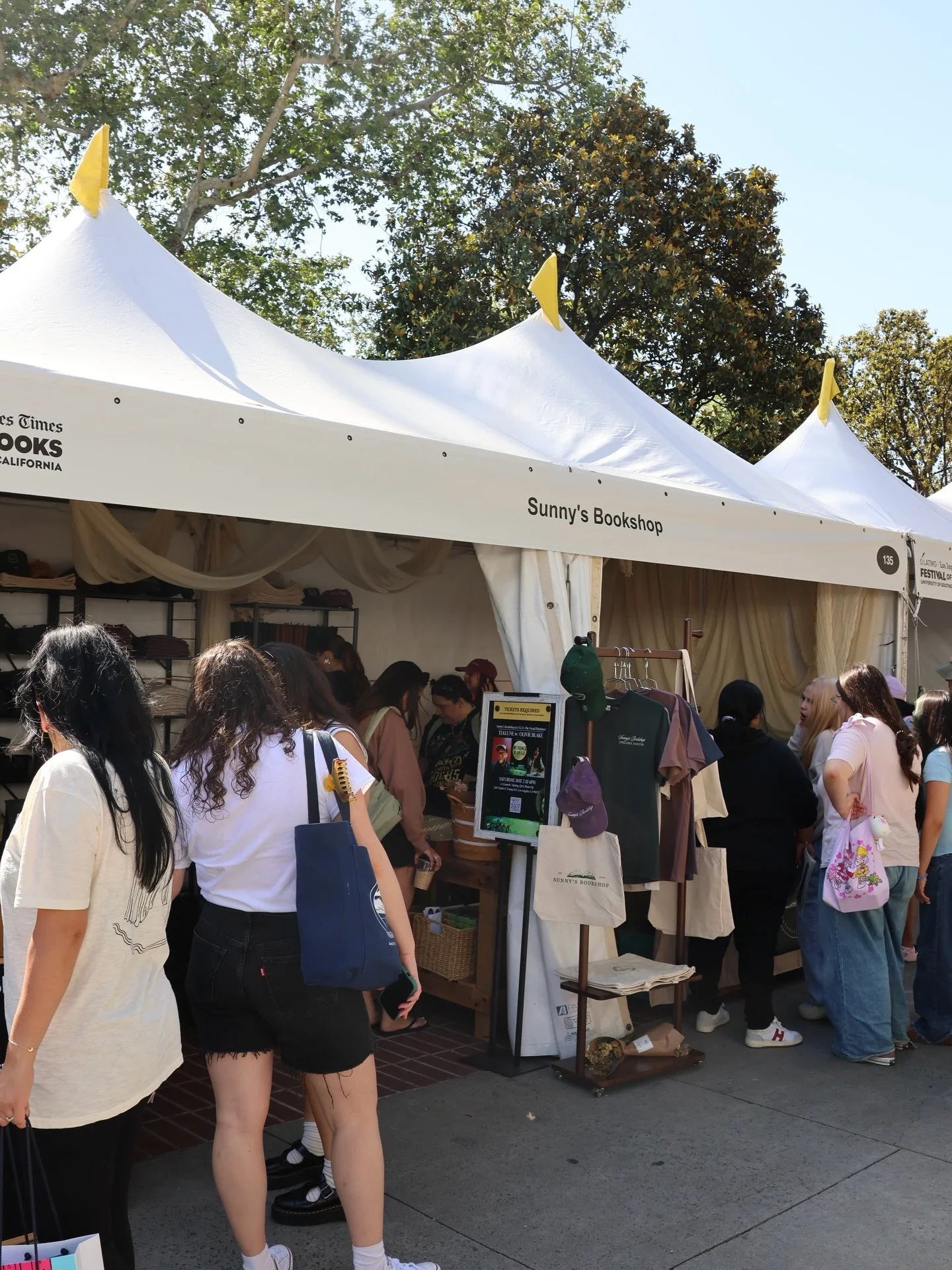 Booth 135 will always hold a special place in our hearts &hearts;️

#sunnysbookshop #books