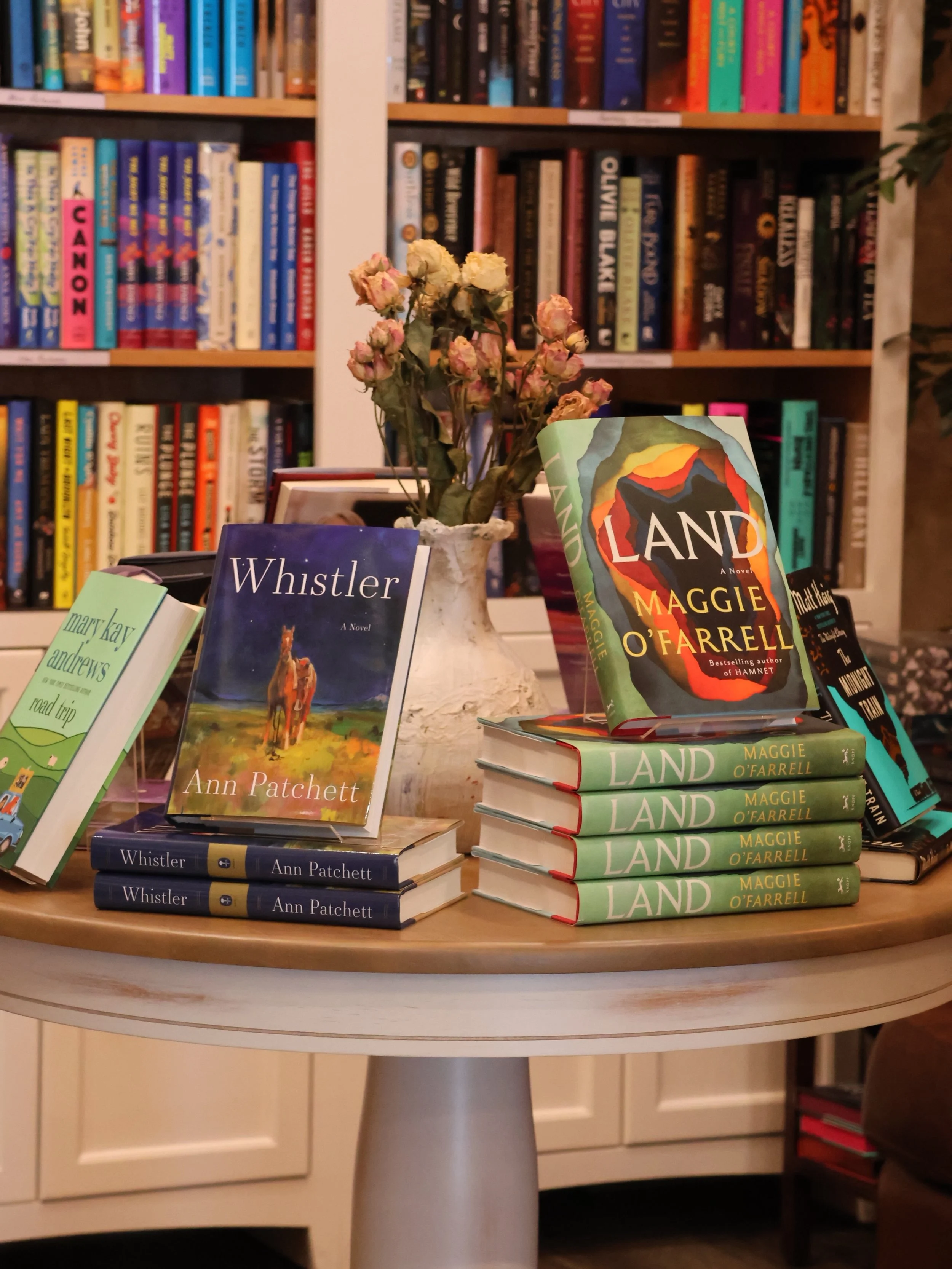 Visit us to see all the recent releases 📚

#sunnysbooks #books