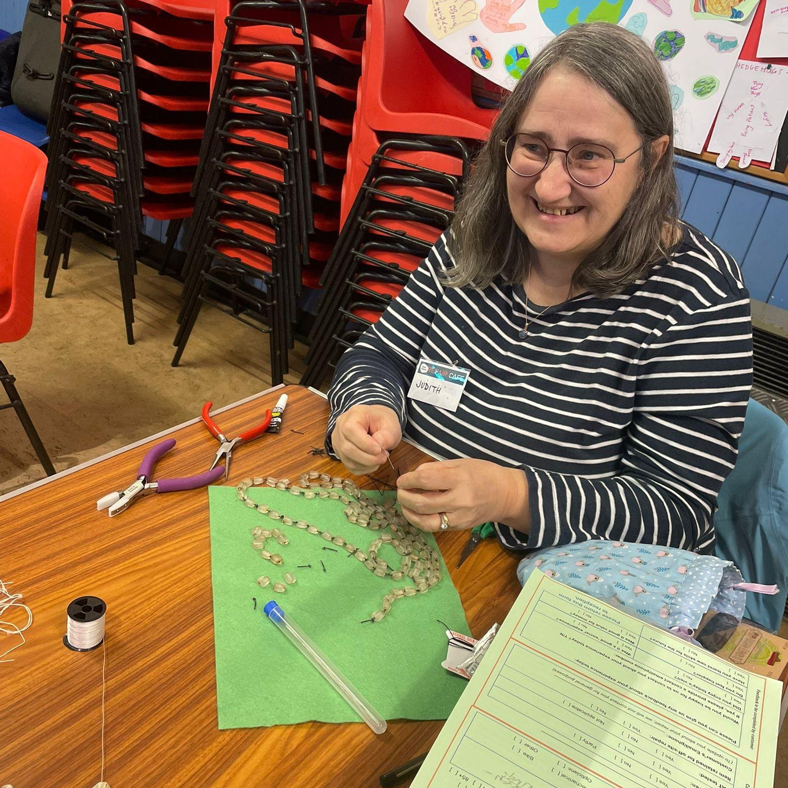 ✨ Jewellery repairs at Share Skipton Repair Caf&eacute; 💍

Broken clasp? Tangled chain? Favourite earrings needing some TLC? Bring them along and our volunteers will see what they can do 💚

🗓 Sat 30th May
⏰ 10&ndash;1
📍 St Andrew&rsquo;s Church H