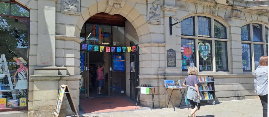 SkiptonLibrary-entryway.jpg