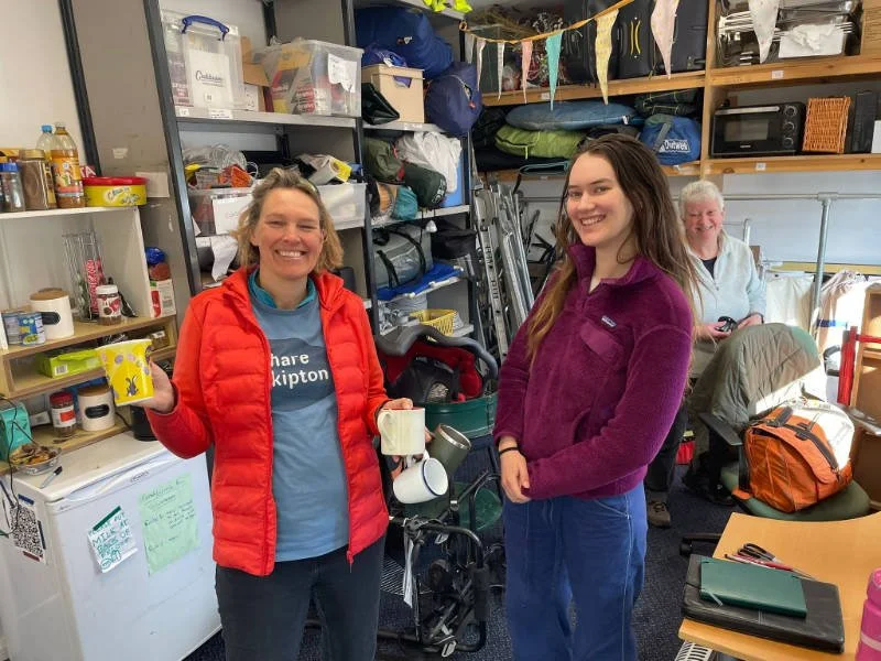 VOL_2603_PieGroup4.jpg