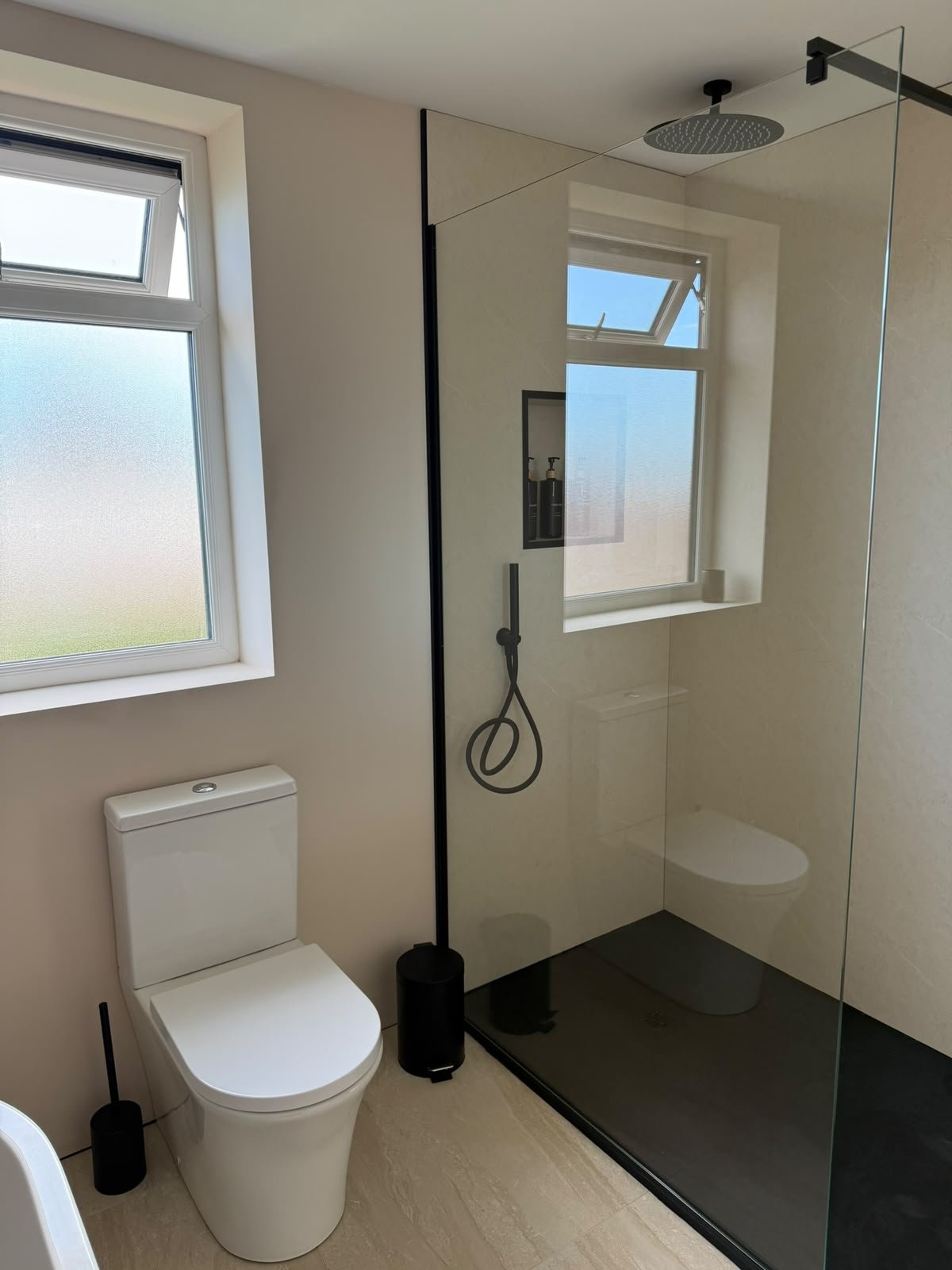 Bathroom fitting