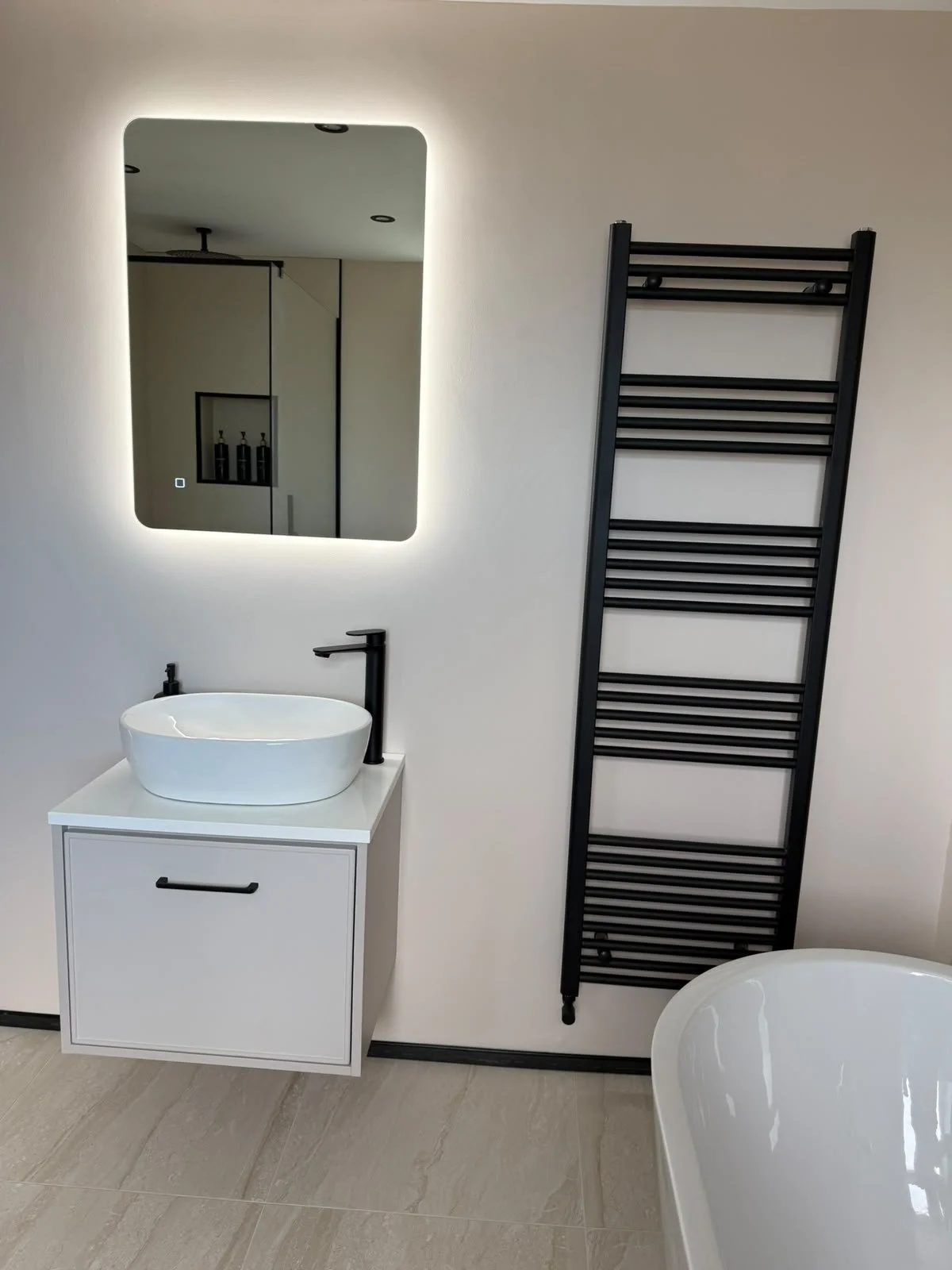 Bathroom fitting