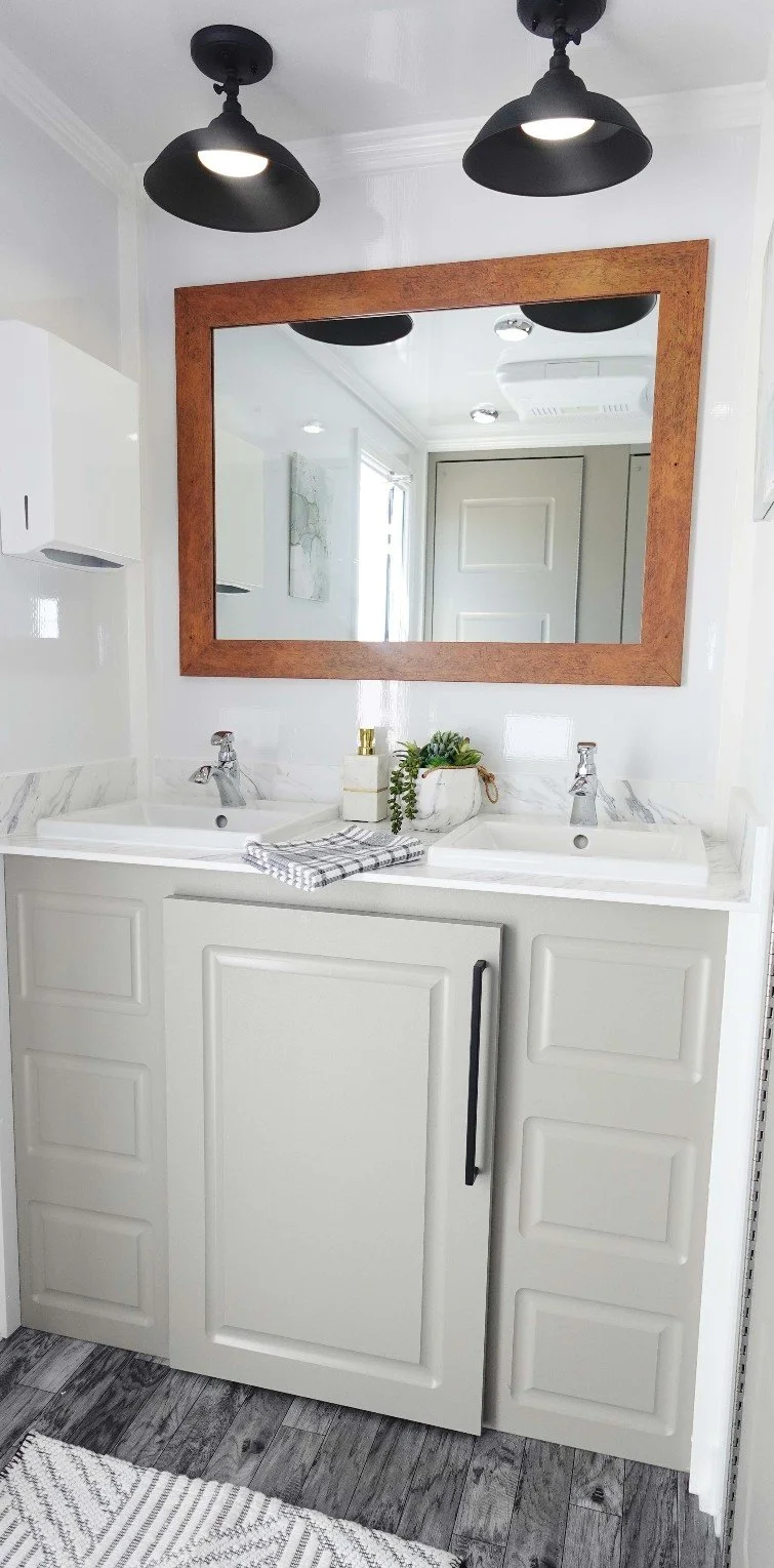 9-Stall Interior Vanity