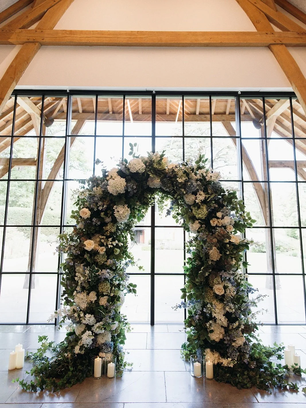 Monday magic! 💫
A new week brings new beginnings &mdash; could this be the week you start planning your dream wedding? 💍Let us help bring your floral vision to life with timeless, elegant, and sustainable designs that create unforgettable moments. 