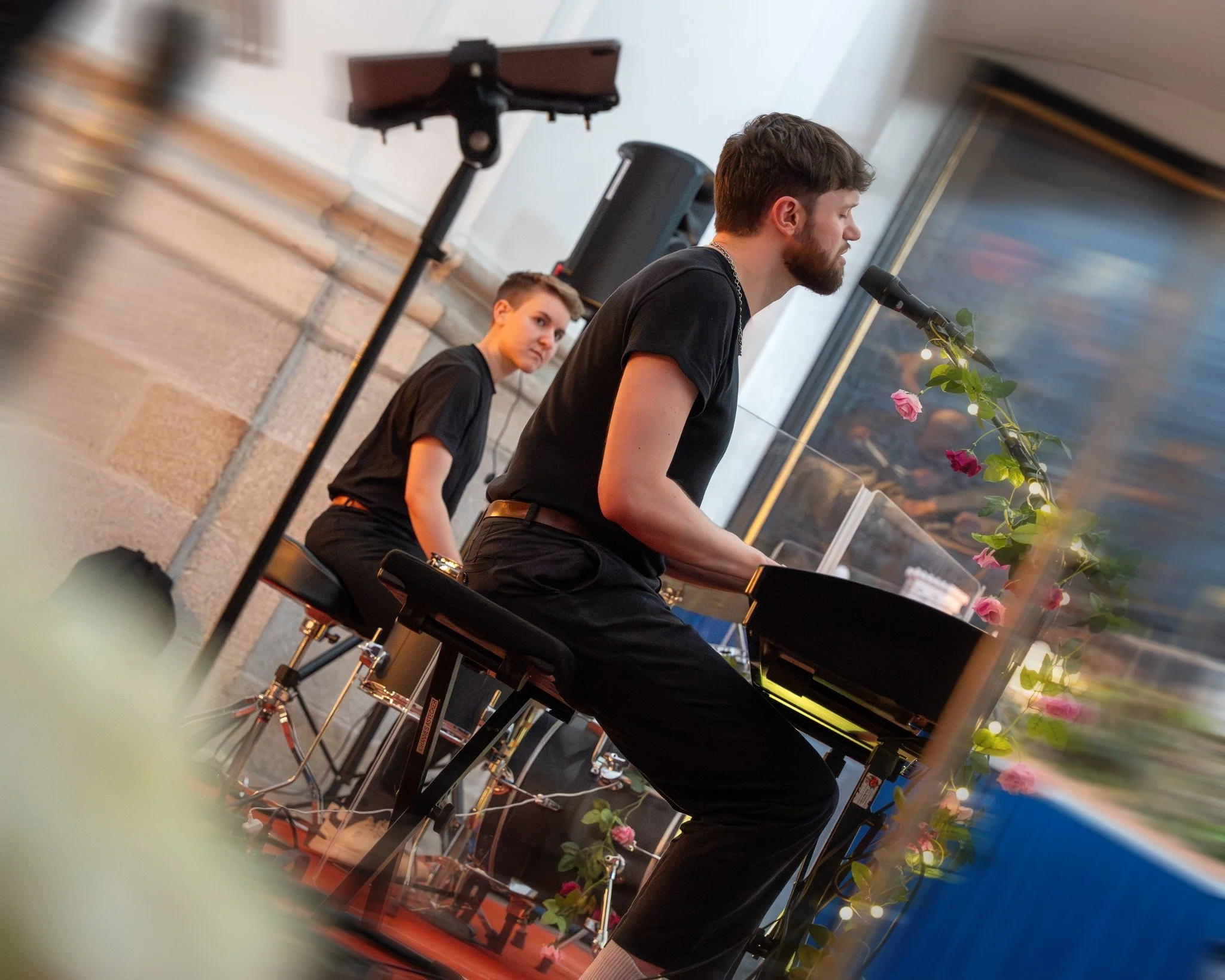 Danke f&uuml;r ein sch&ouml;nes Konzert bei der @langenachtderkirchen_ in der Minoritenkirche in Linz - es war toll, Teil eines sehr bunten Programm zu sein! Danke an alle, die da waren, und danke an das Projektteam der @kathkircheooe f&uuml;r die Ei