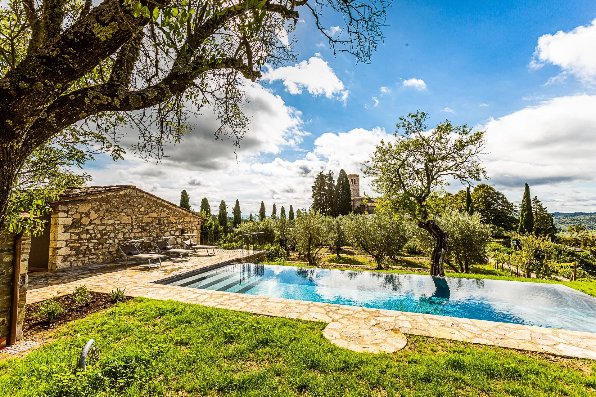 Tuscany "Chianti"  24-29 April 2026