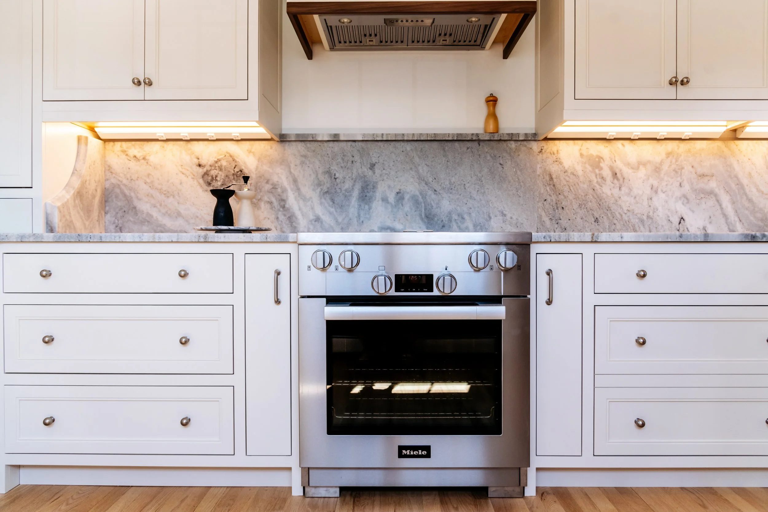 SURF ROAD INTERIORS - Kayte Demont Photography 2026-2453.jpeg