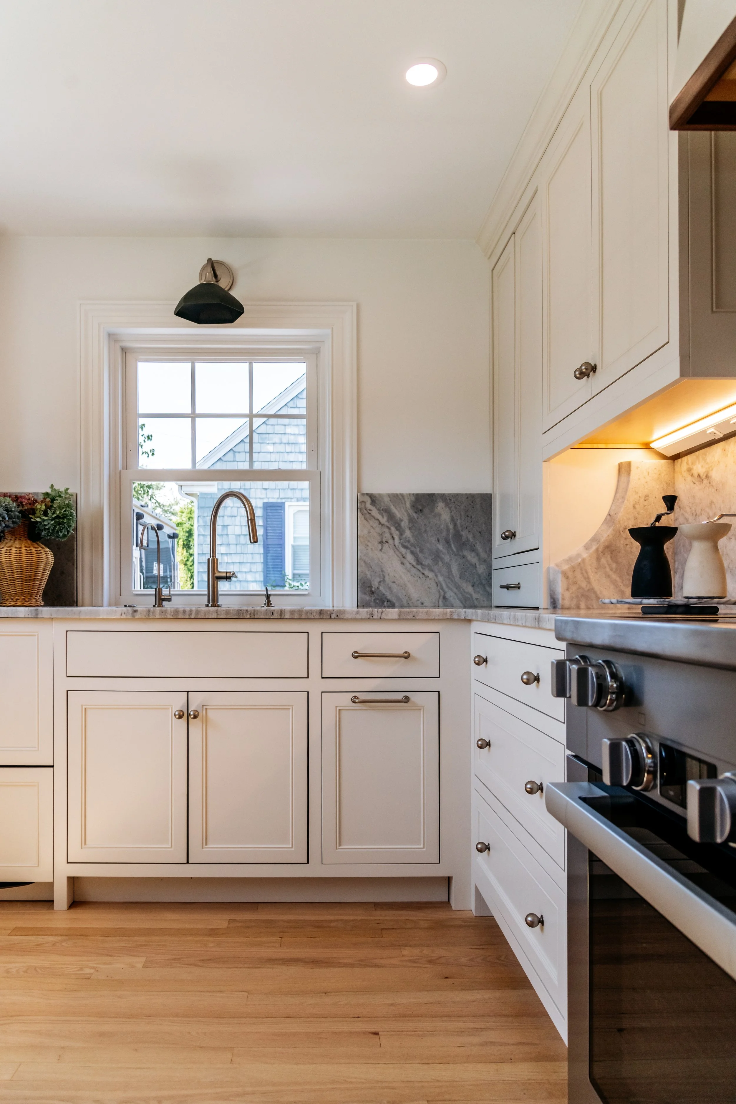 SURF ROAD INTERIORS - Kayte Demont Photography 2026-2476.jpeg