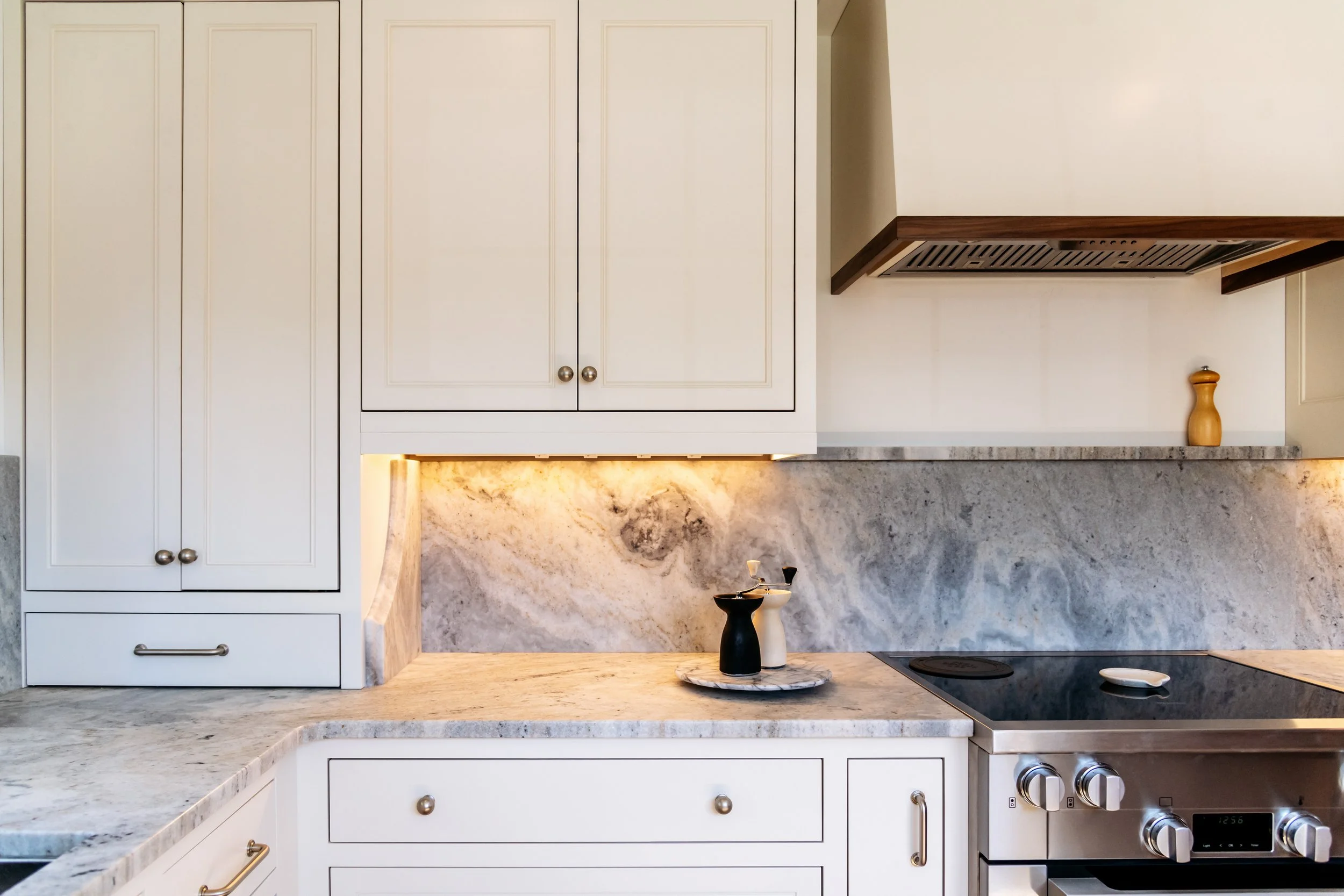 SURF ROAD INTERIORS - Kayte Demont Photography 2026-2442.jpeg