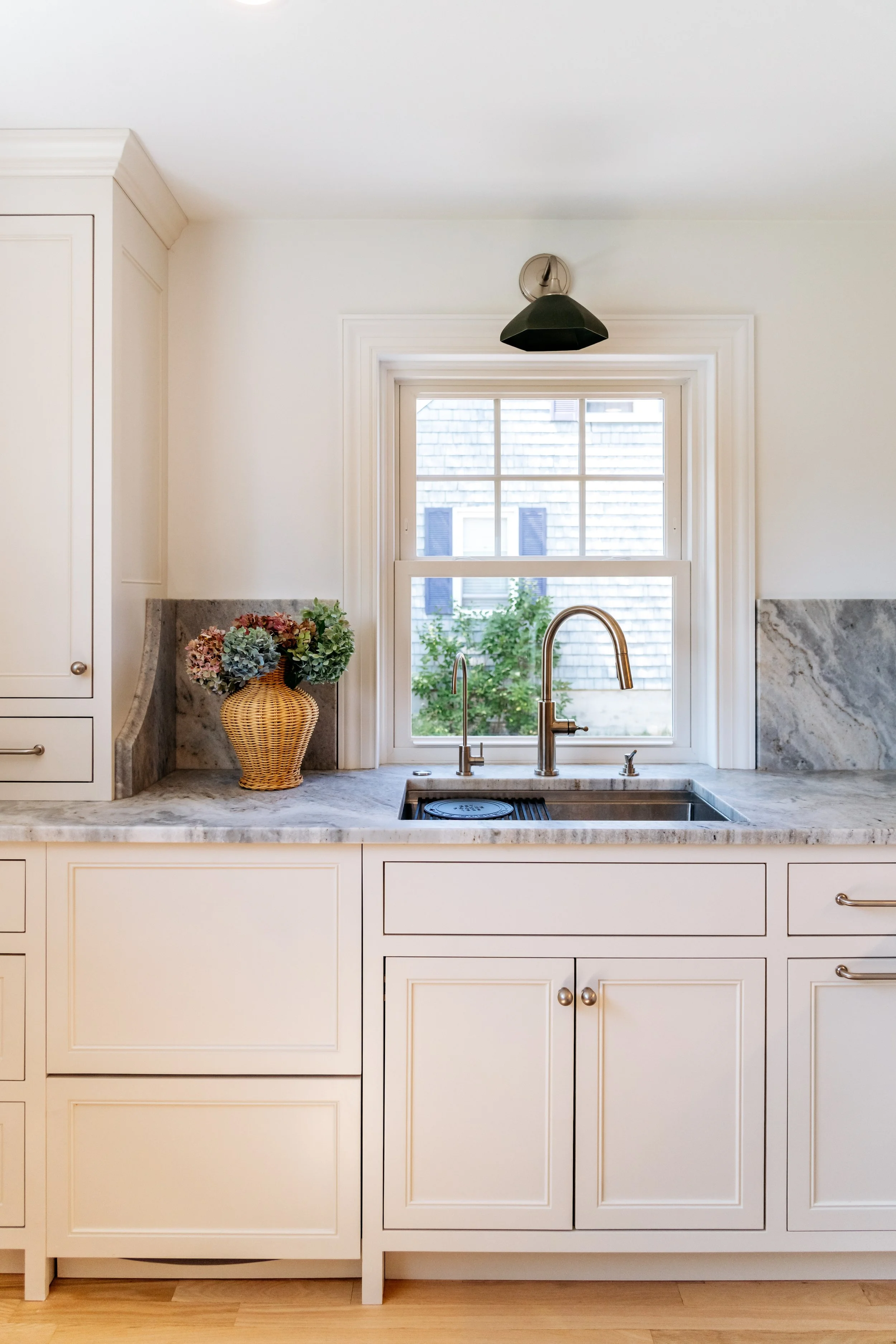 SURF ROAD INTERIORS - Kayte Demont Photography 2026-2586.jpeg