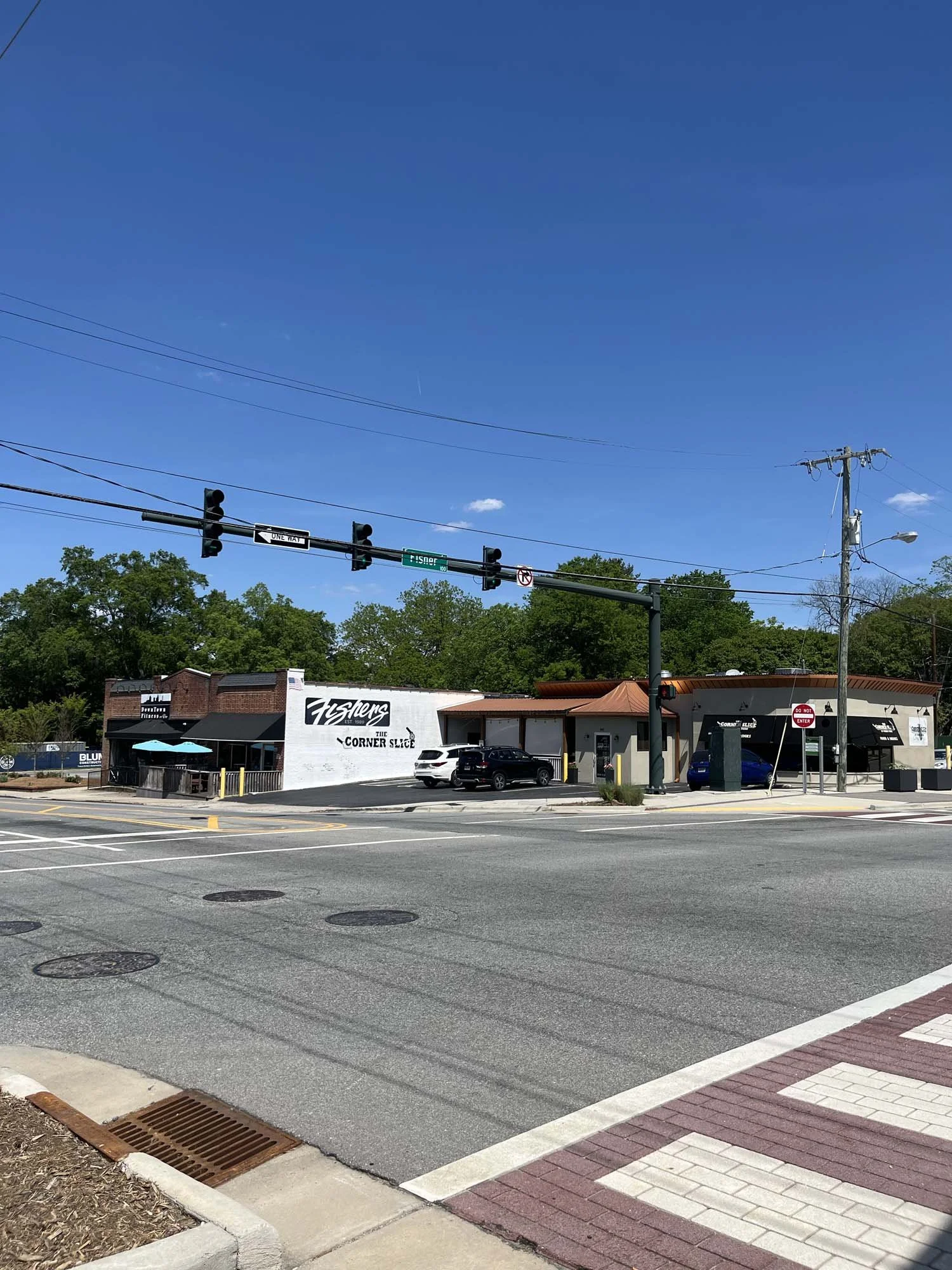 Restaurants along the Northern Branch