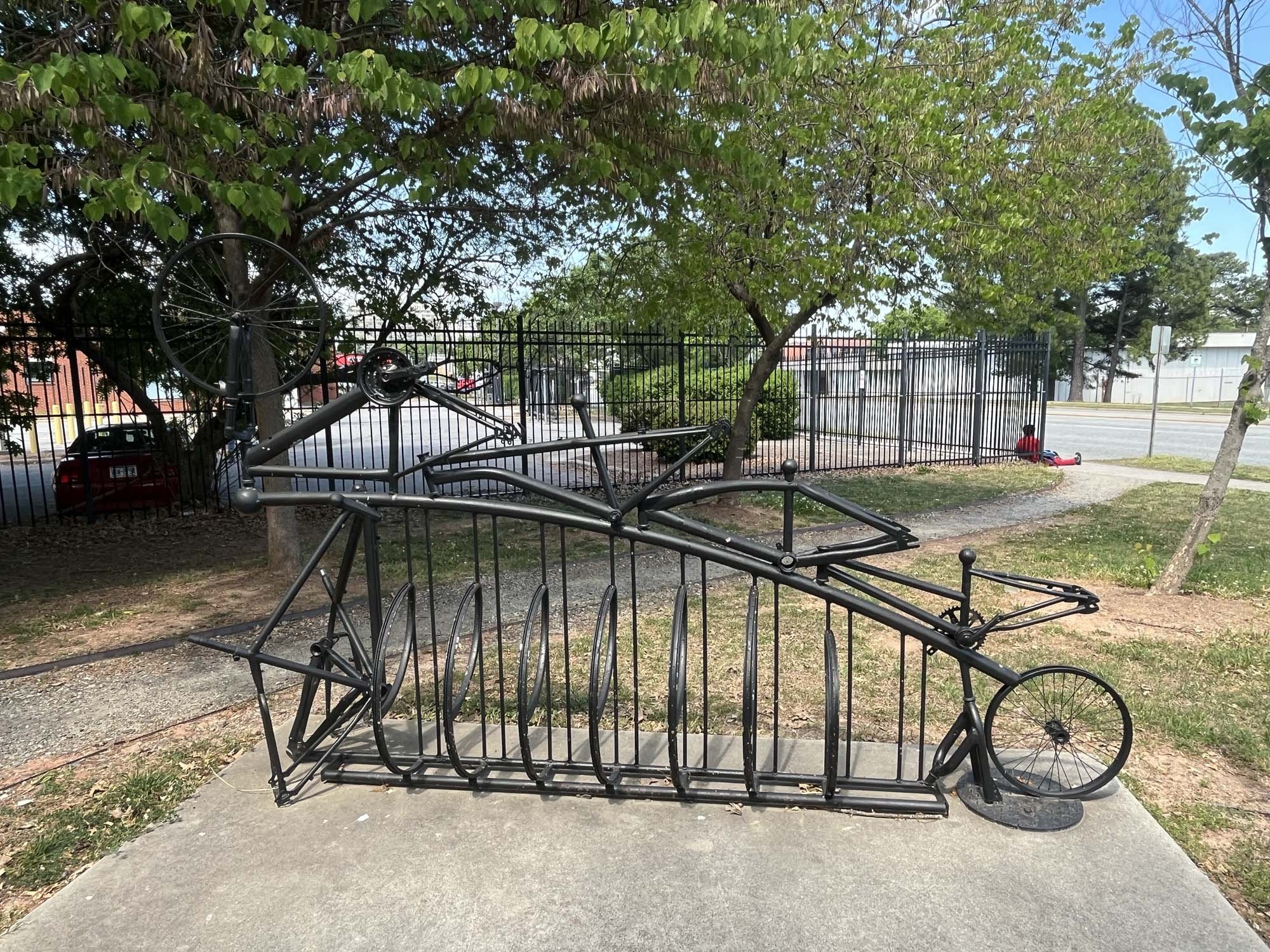 Public Art &amp; Bike Rack: "Re:Cycle"