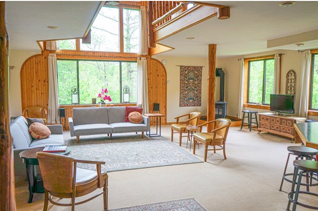LivingRoom.jpeg