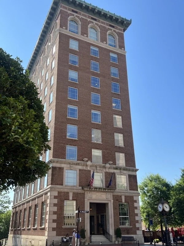 Old Chamber of Commerce Building.jpg