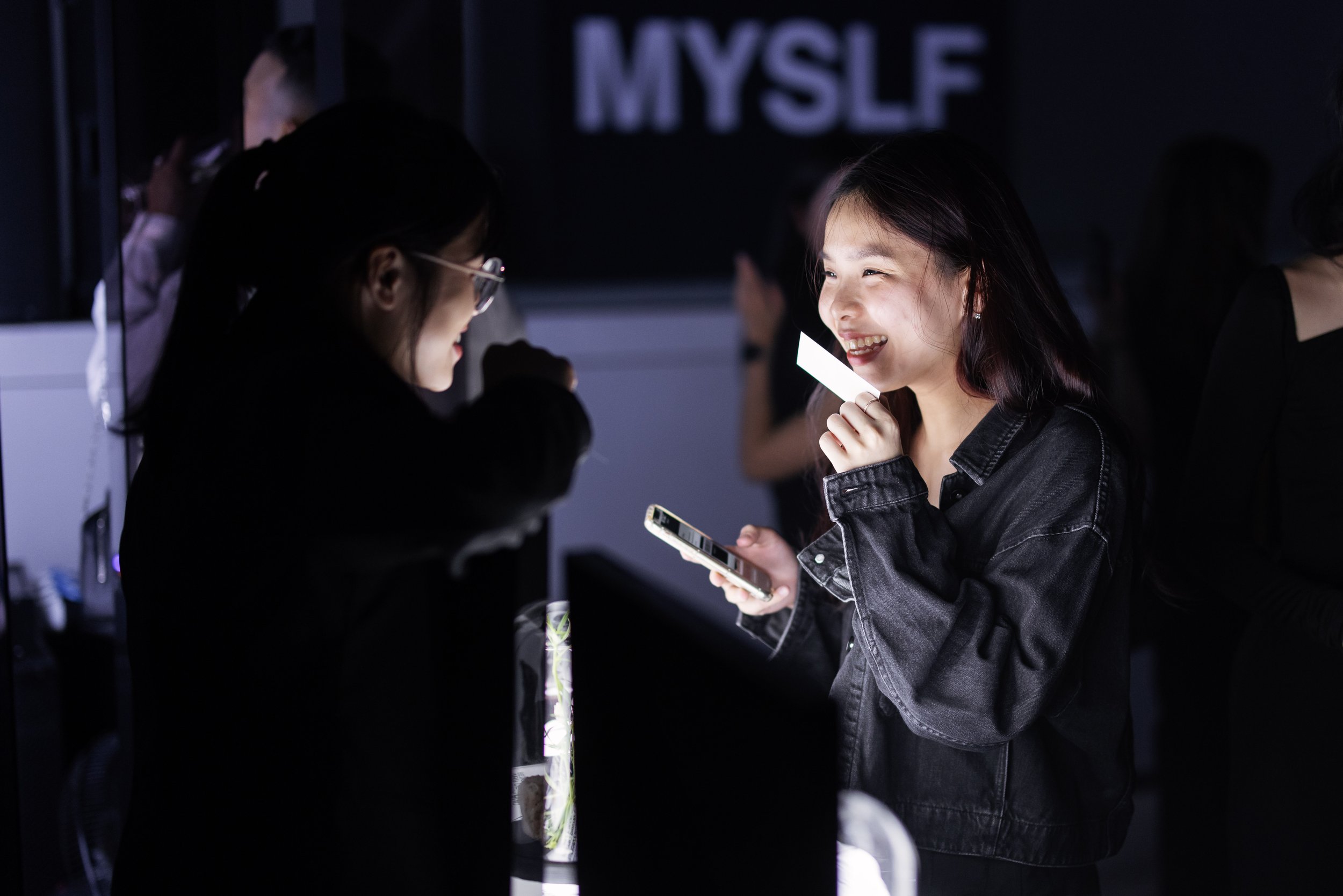 Guests at the Discover MYSLF Booth.jpg