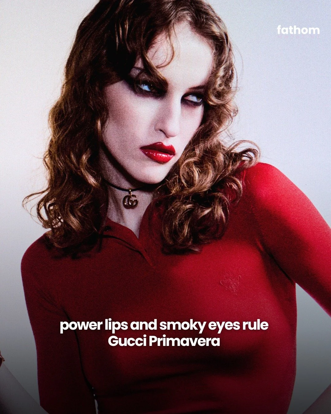 At the Gucci Primavera fashion show, beauty stepped out of the background and into the spotlight. Think bold lips in deep reds, cool beige and even black, smoky eyes that blur toward the brow bone, and sculpted skin that plays with light and shadow.
