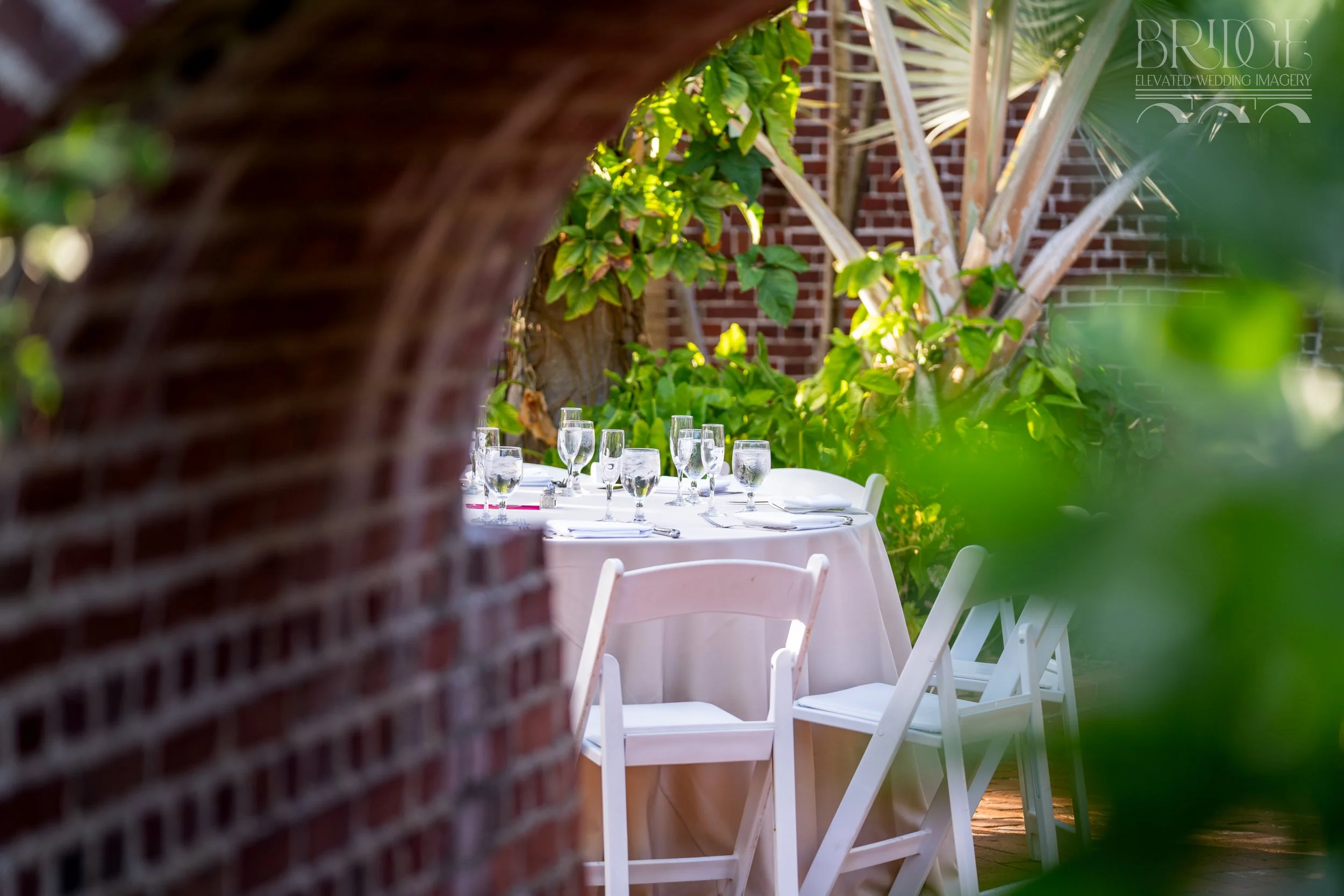 188-Key West Garden Club Wedding - dedra and emiliano, garden club, reception_LingSanchez_260411-585_57777-BridgeImagery.jpg