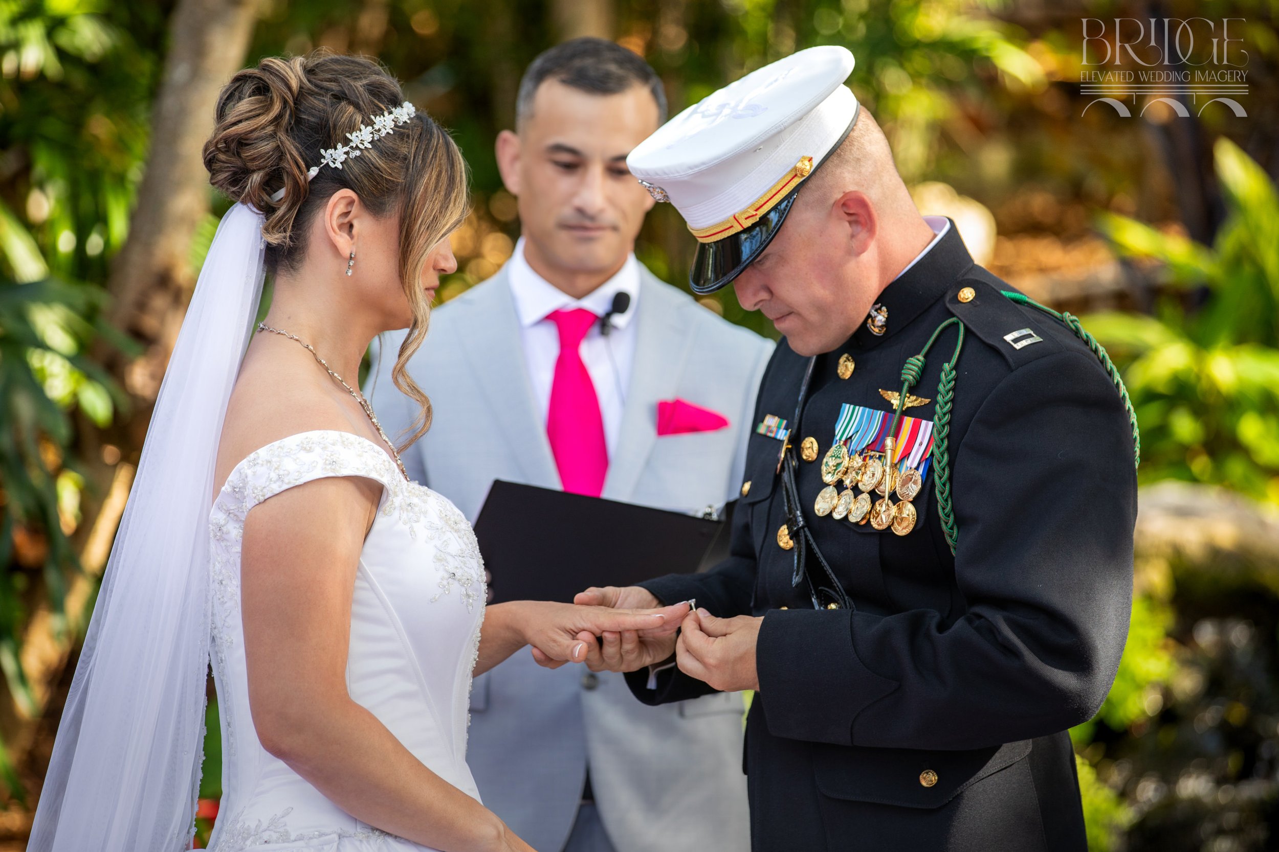 128-Key West Garden Club Wedding - ceremony, dedra and emiliano, garden club_LingSanchez_260411-400_9241-BridgeImagery-rt.jpg