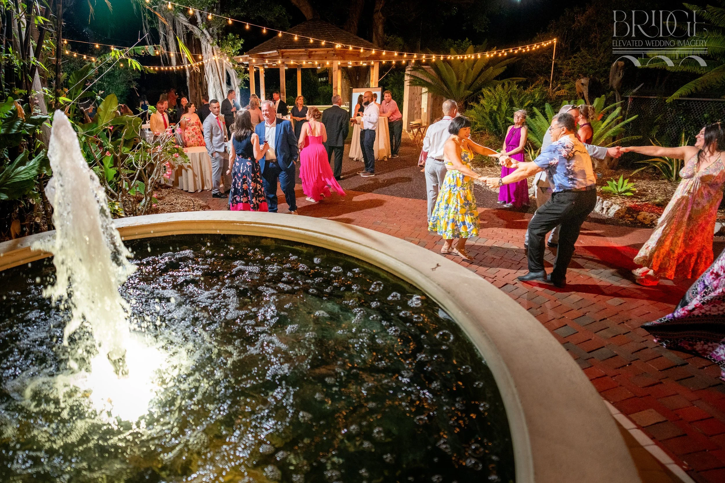 278-Key West Garden Club Wedding - dedra and emiliano, garden club, reception_LingSanchez_260411-843_13885-BridgeImagery.jpg