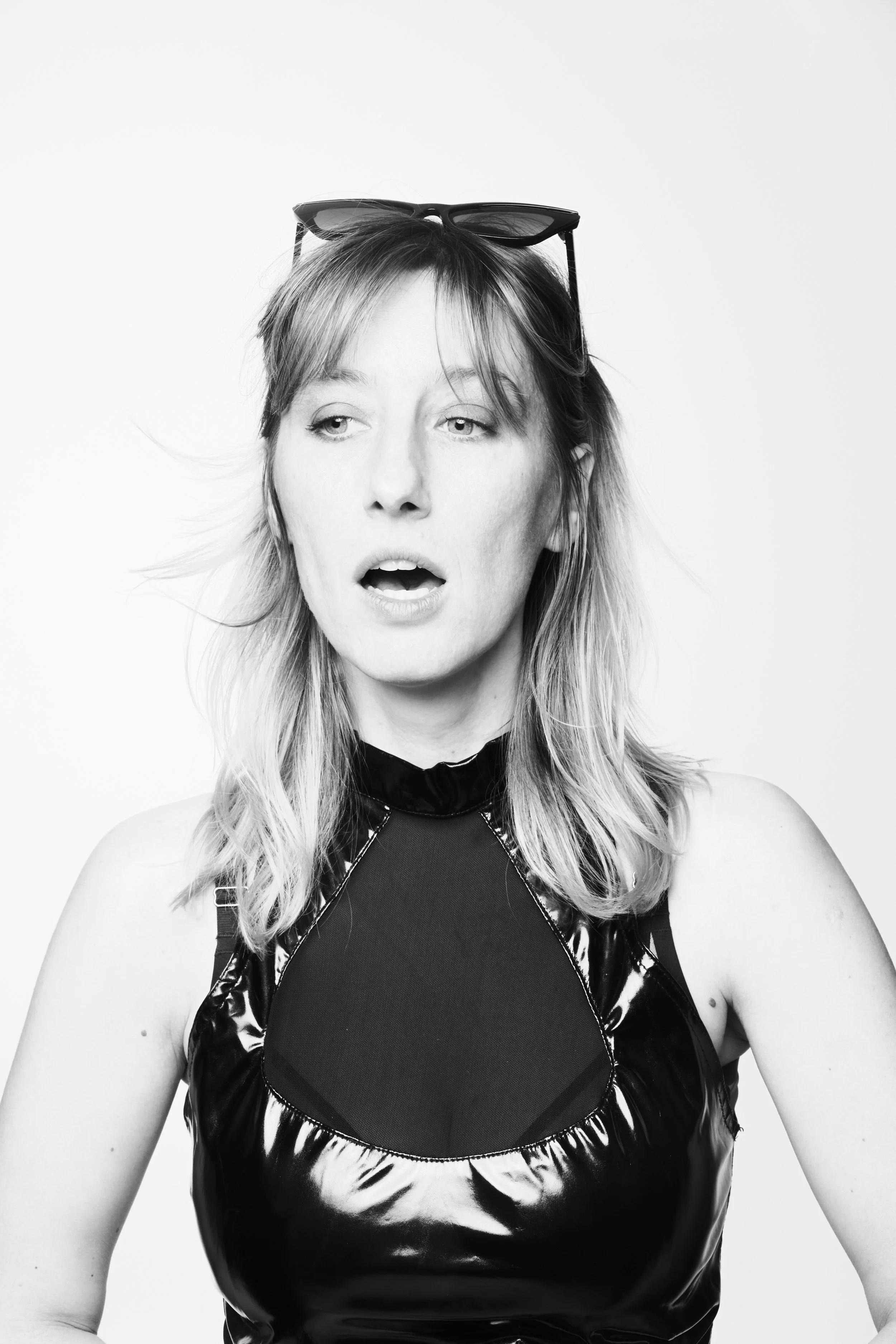 2026-01-30 Henrik Raquel Oksana1871.jpg