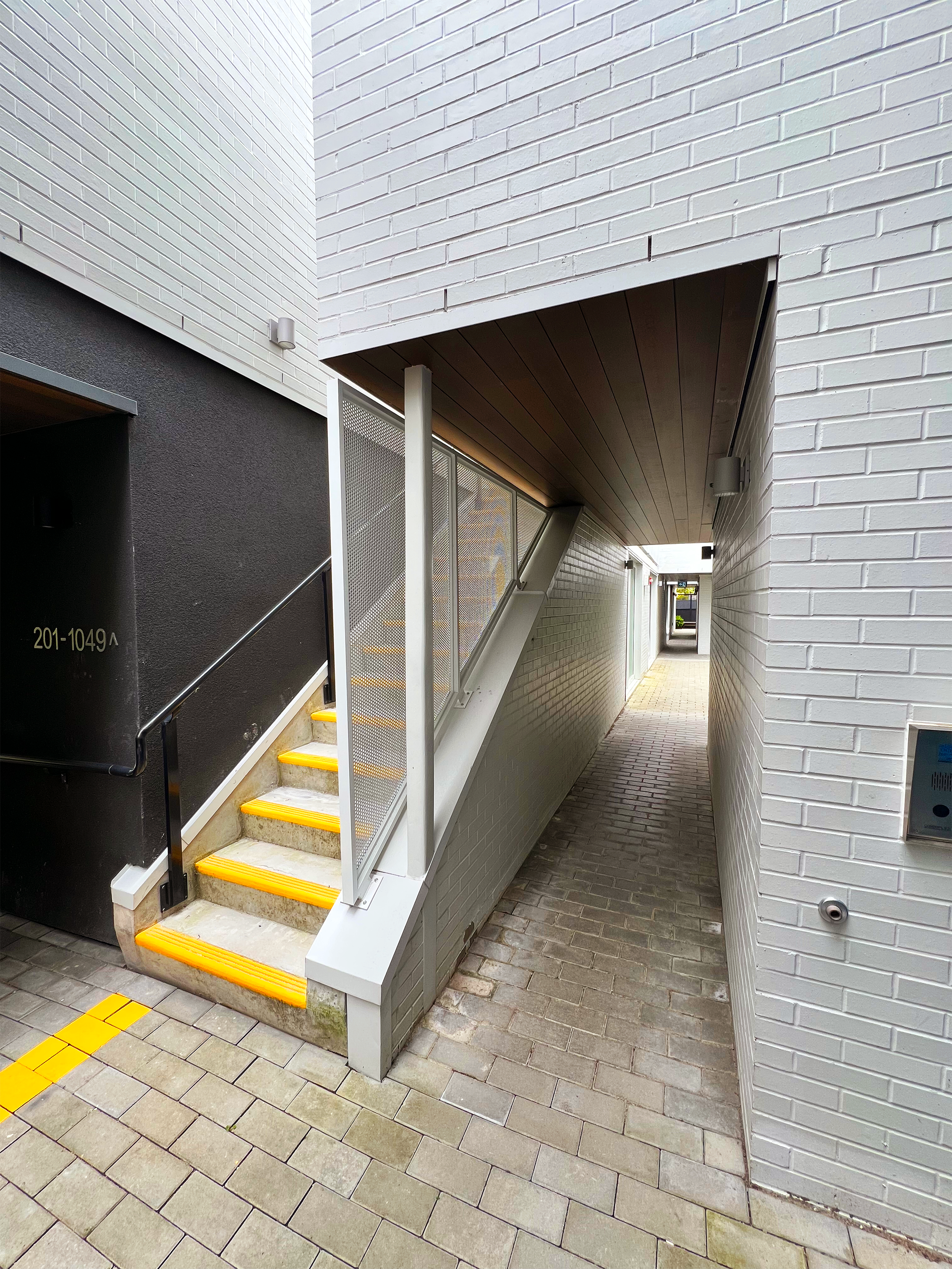 WKE-Ext Walkway-sm.png