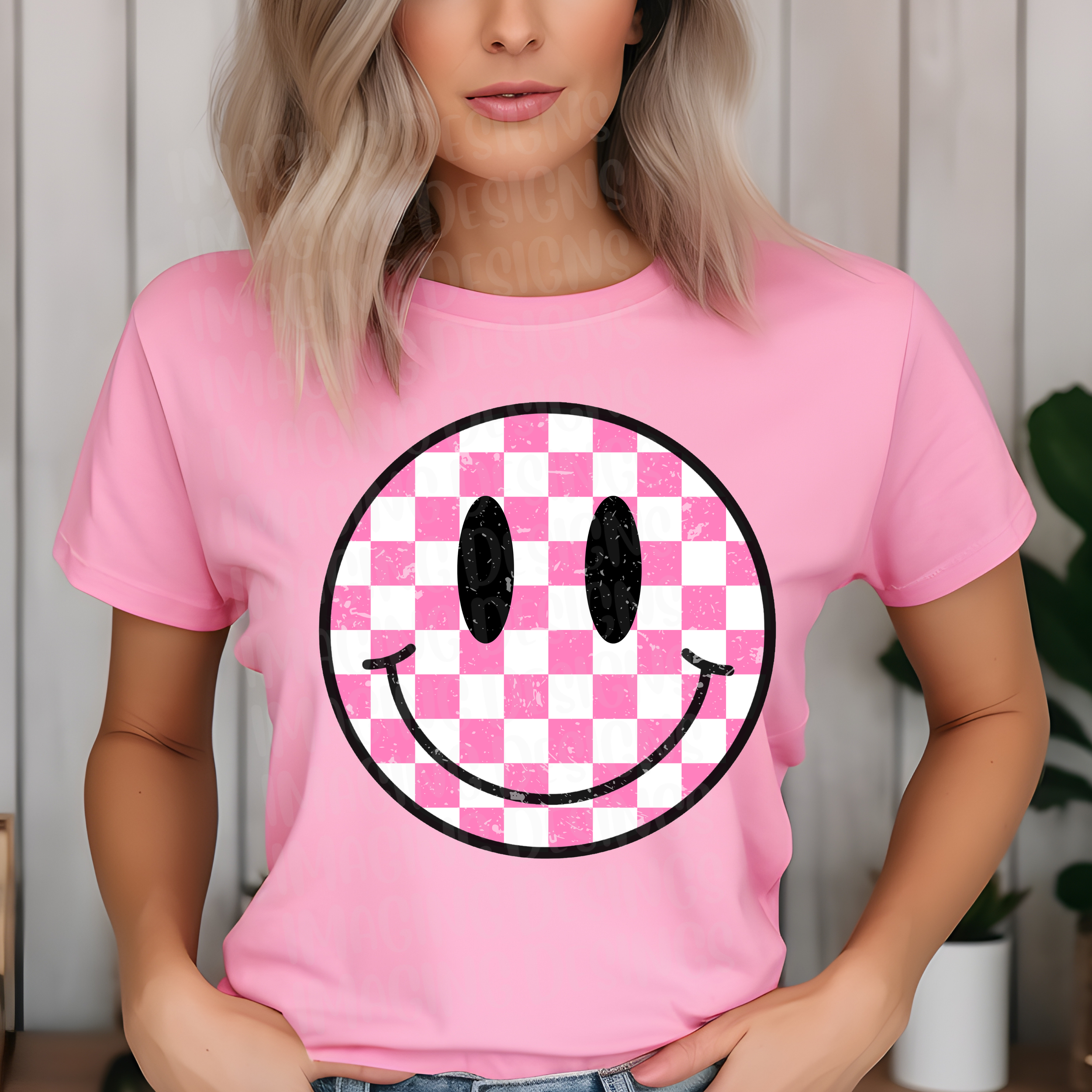 Retro Pink Checkered Smiley