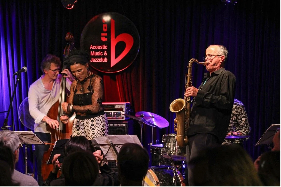 Jacqueline Boulanger &amp; Band - new Album “Reach Out”