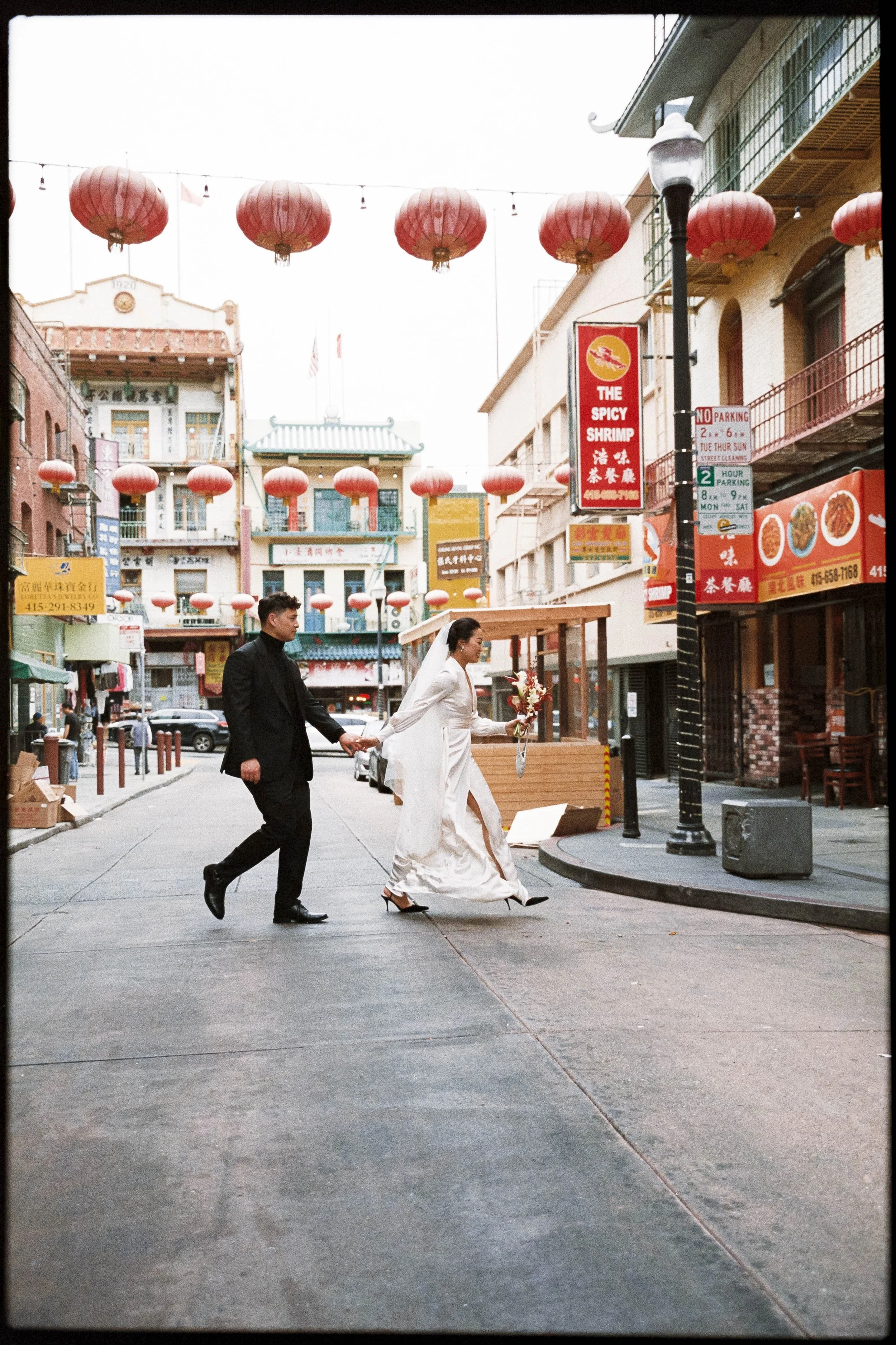 Jessie + Johnson | San Francisco City Hall Wedding on Film
