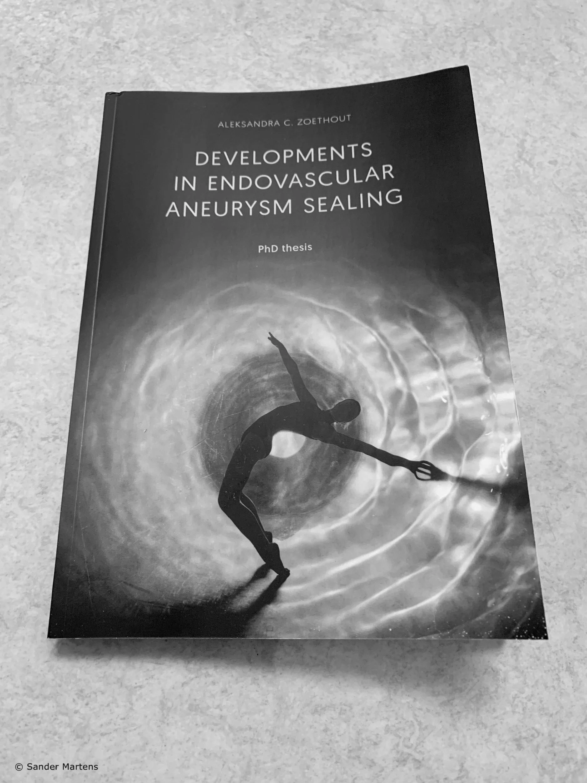 1_2021-09-28 17.55.35_inversespectrumBW.jpeg