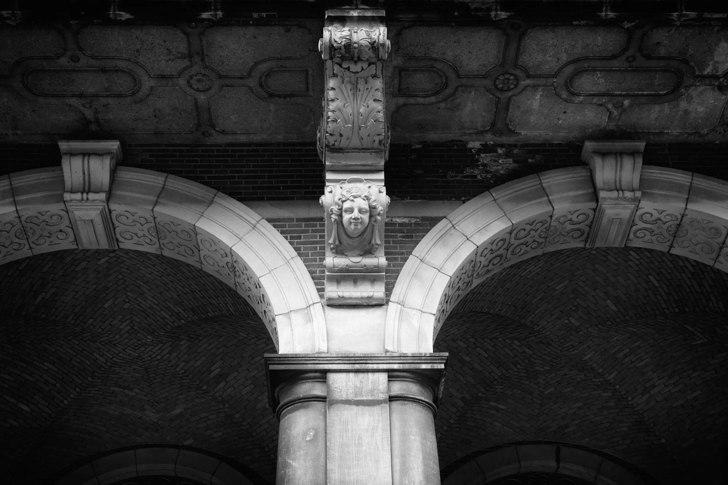 _SM_5849_smoothdynamics_BW.jpg