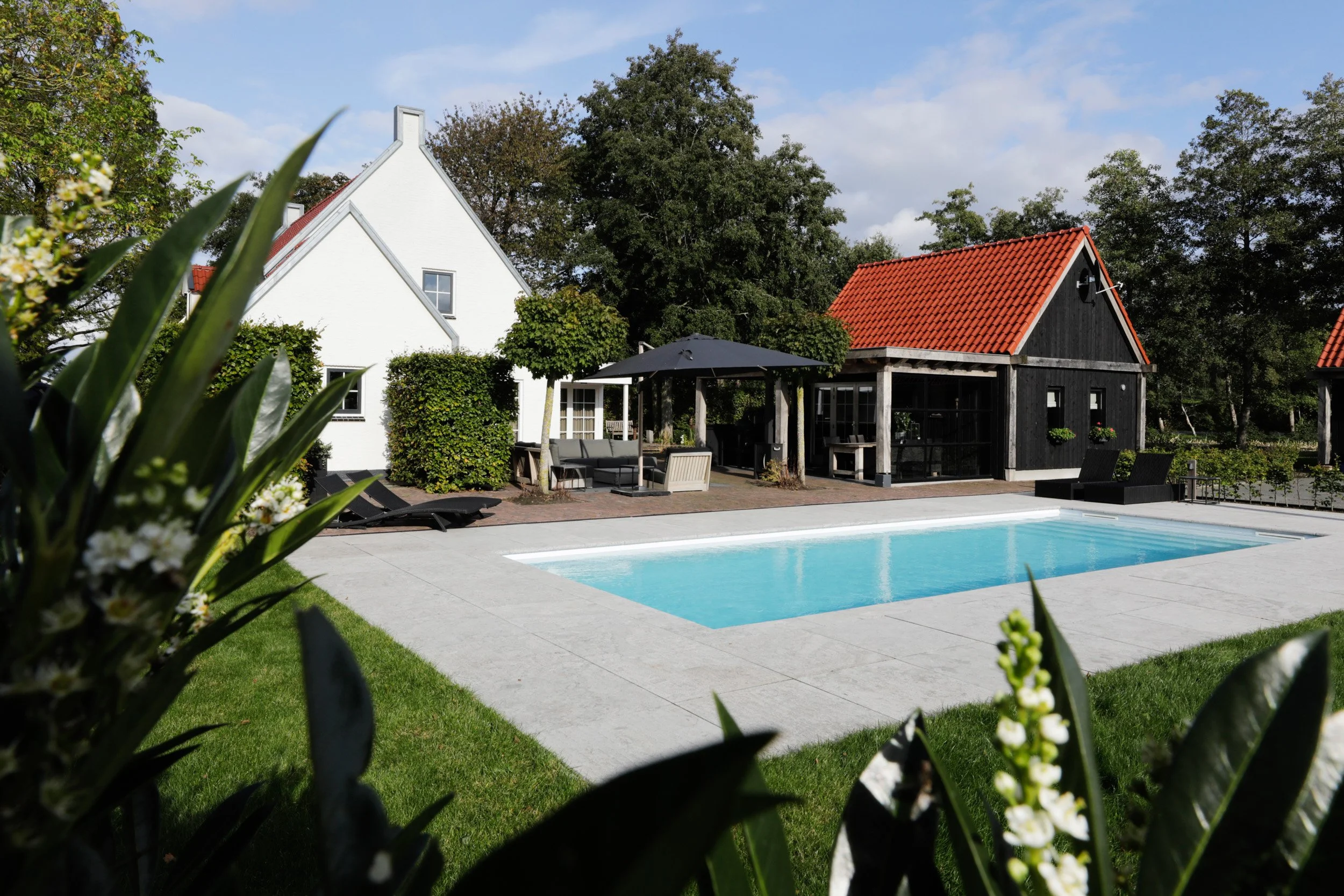 Revis zwembaden | Ontwerpstudio Peper & Pekel