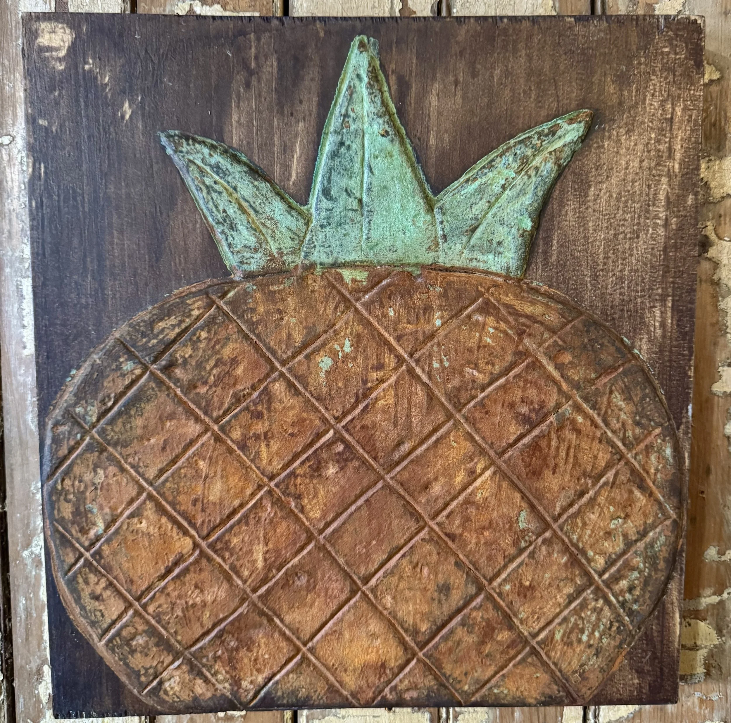 Simple Welcome Pineapple