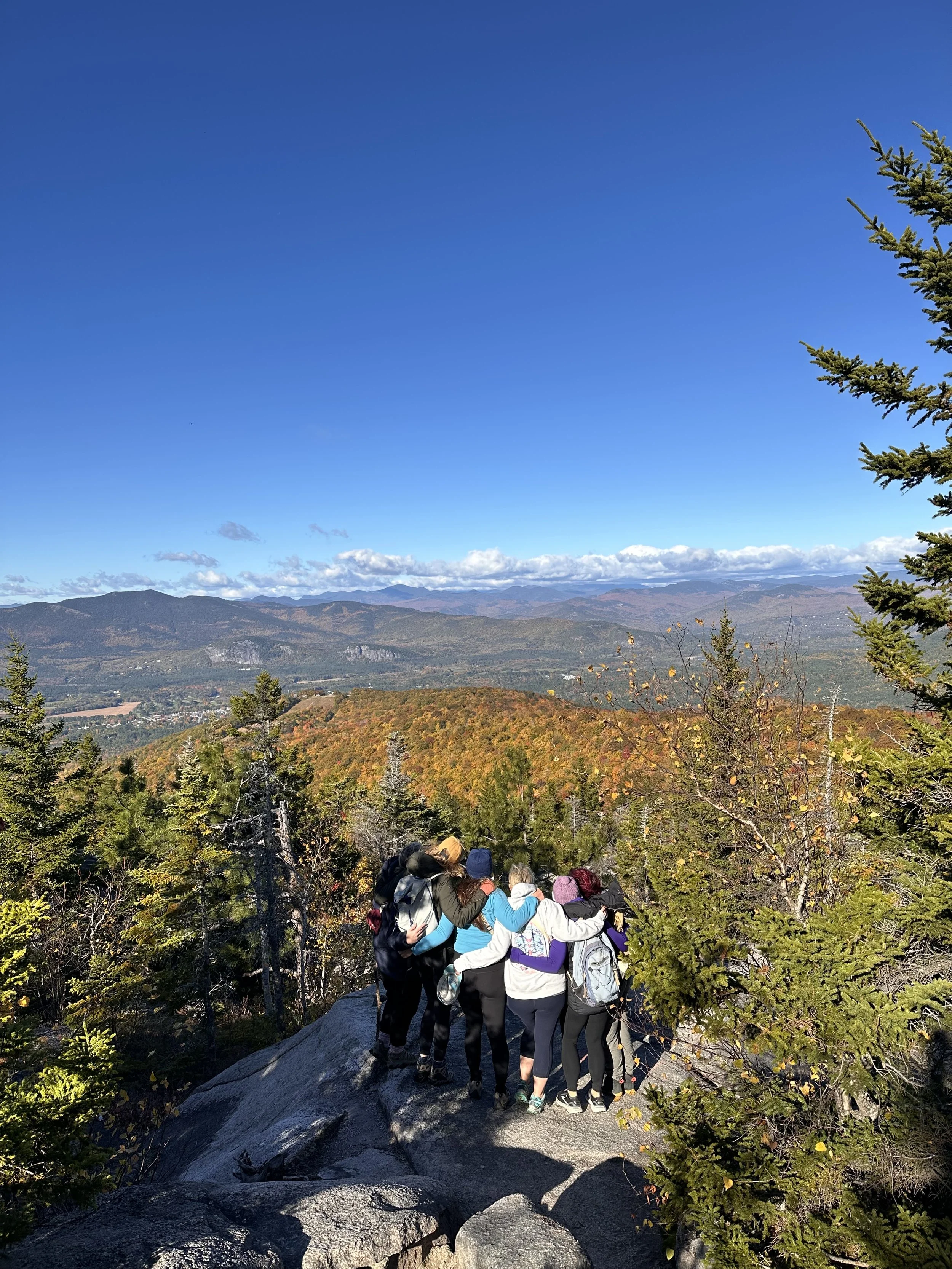 Adventuress Meet Up Hike