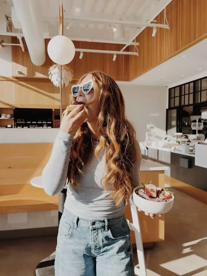 Happy Love Day! Come say hi to us at @laneyandlu and @gingerfoxbakeries today and let our teams shower you with goodness and plenty of treats. 

Enjoy the Chocolate Covered Strawberry smoothie bowl or our incredible almond butter cups. 🤎🍓

The bake