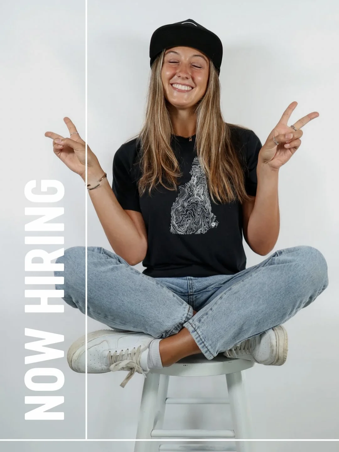 Now Hiring: Front of House Team Member and Shift Leaders 🤍☕️

If you love people + good food and you&rsquo;re quick on your feet, come join Team LU. You&rsquo;ll be the friendly face creating an incredible guest experience&mdash;making genuine conne