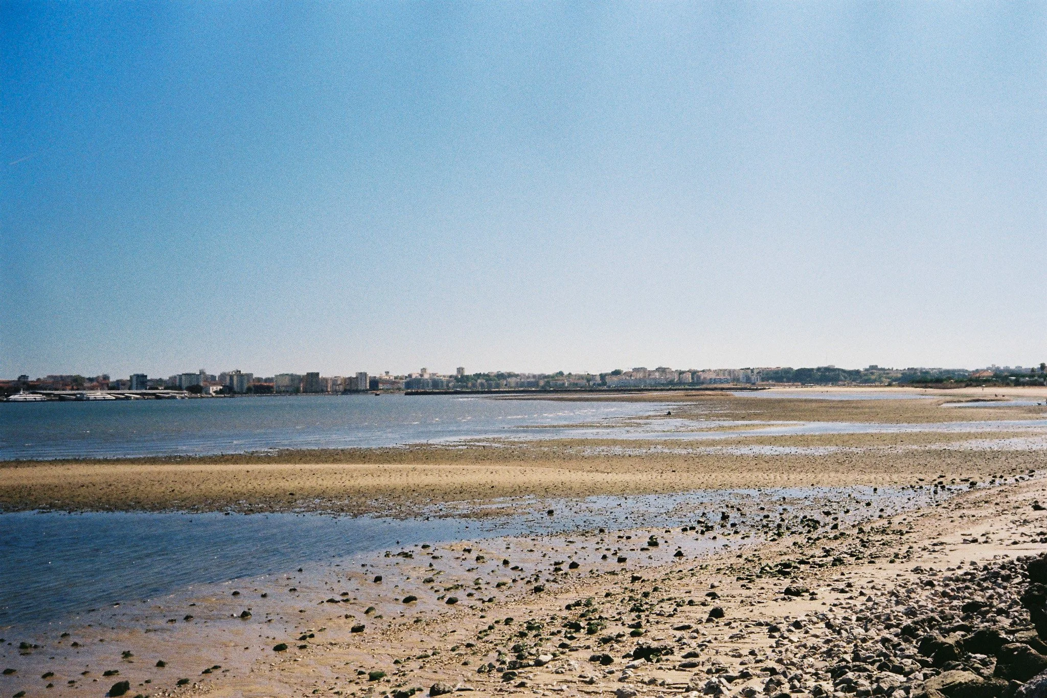 F1000021-2.jpg