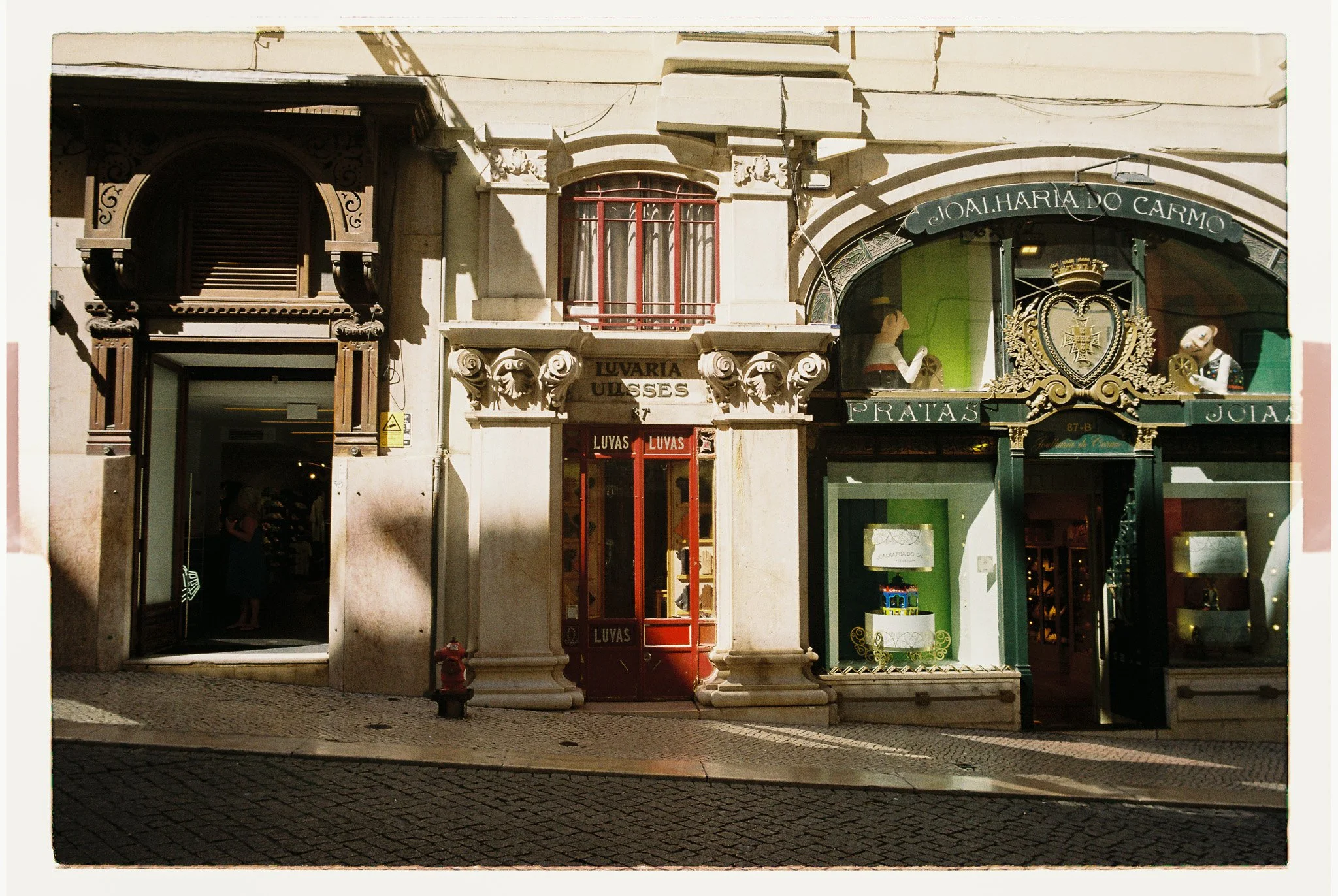 Analogue/ Film