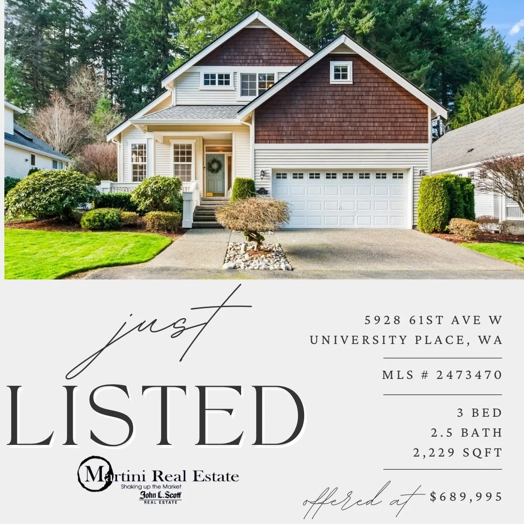 Welcome Home to this University Place 2 Story Charmer located in the gated community of Martha&rsquo;s Vineyard. Backed by a lush green belt, this home allows for quiet and peaceful living. Step inside to a flowing open concept space, featuring hardw