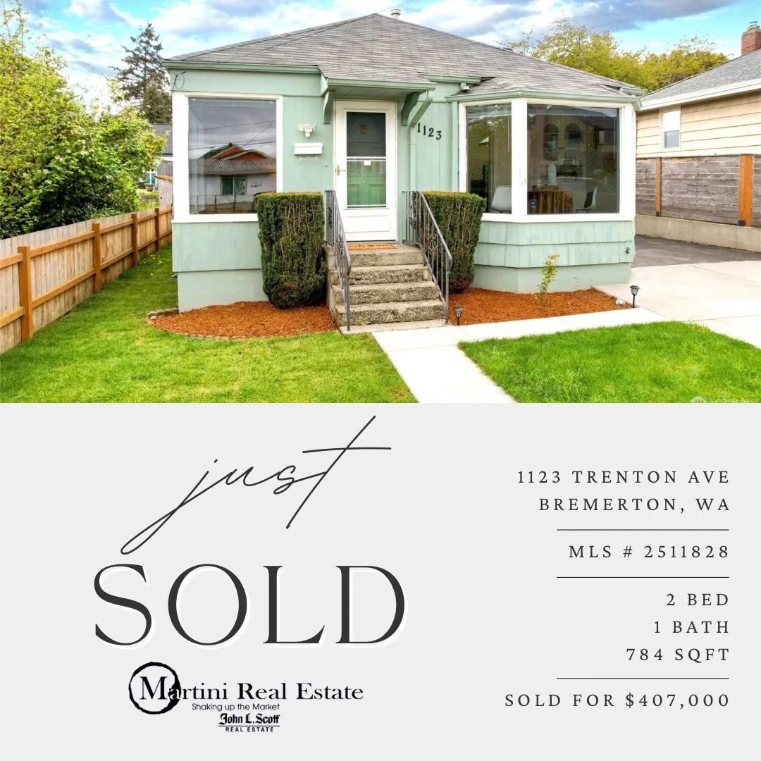 ✨🍸SOLD🍸✨

Congratulations to our buyer on the closing of his adorable Bremerton home! Conveniently located next to work and the waterfront, we are so excited for him to start this next chapter. Thank you for the opportunity to assist! Cheers to YOU
