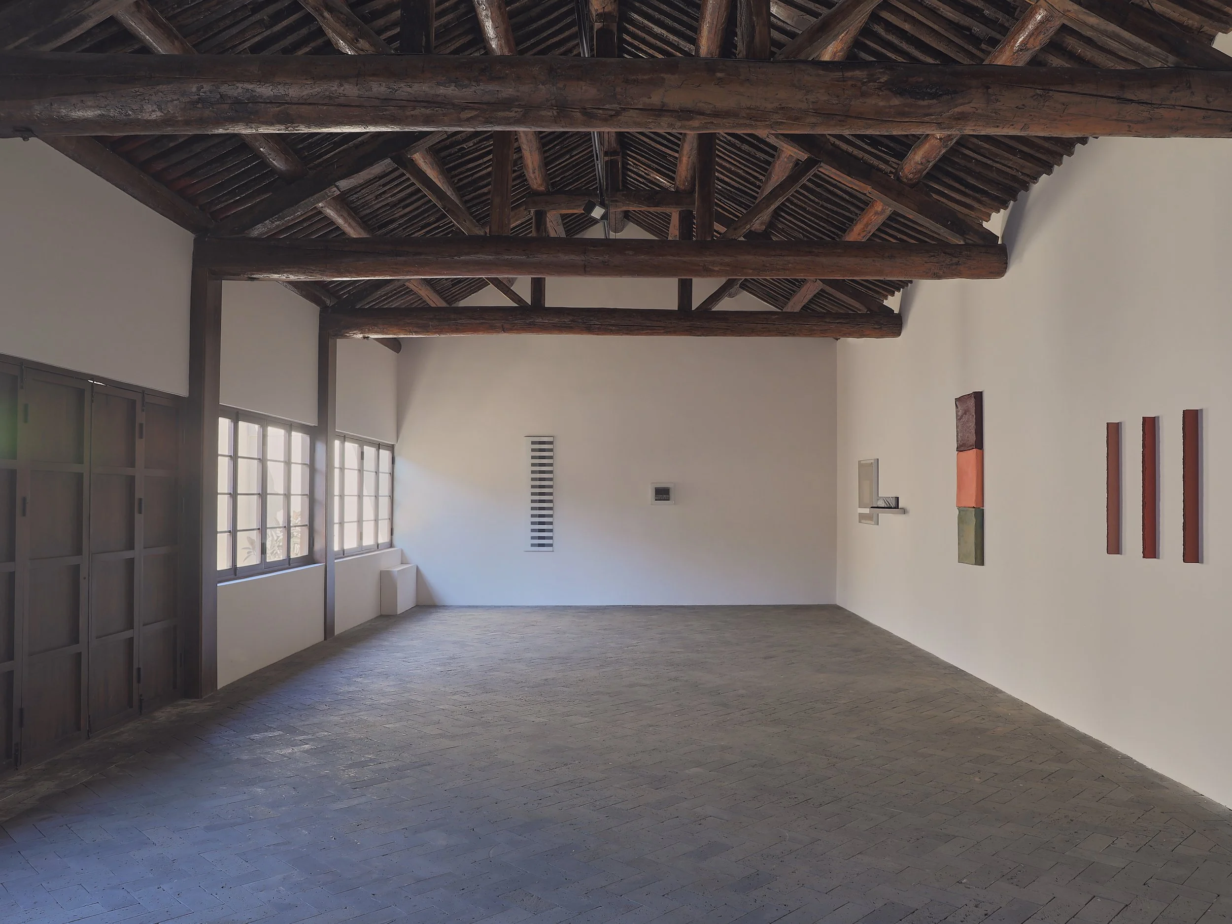 exhibition view at space of time gallery , artworks by Lucinda Burgess (UK) and Ni Zhiqi (china)