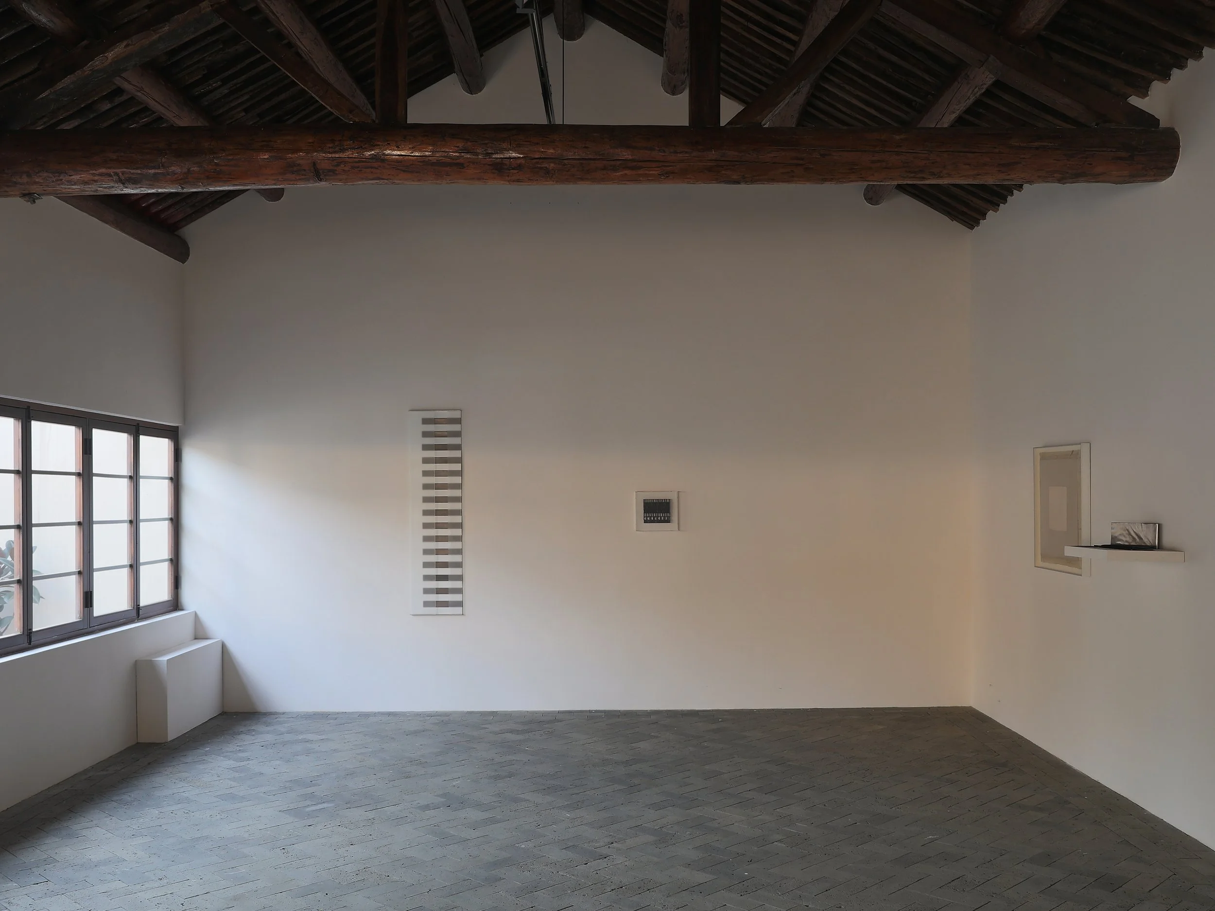 exhibition view at space of time gallery , artworks by Lucinda Burgess (UK) and Ni Zhiqi (china)