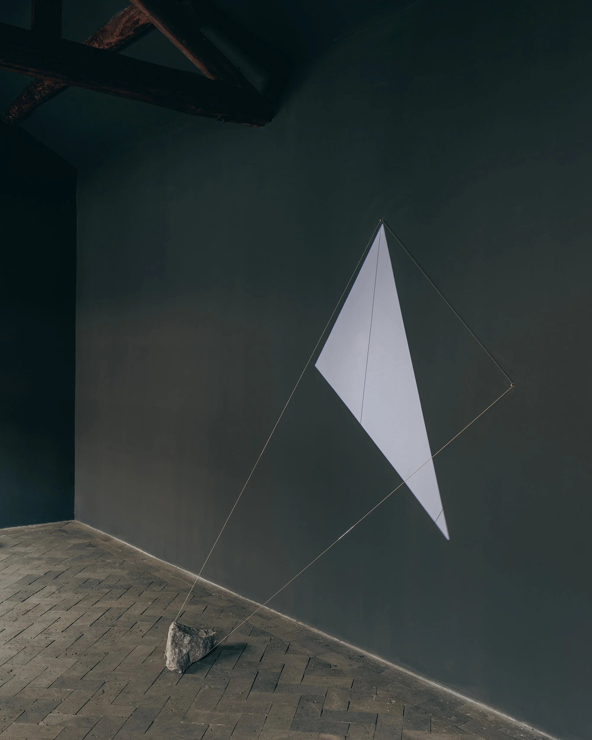 dori deng light installation in new exhibiton at space of time gallery
