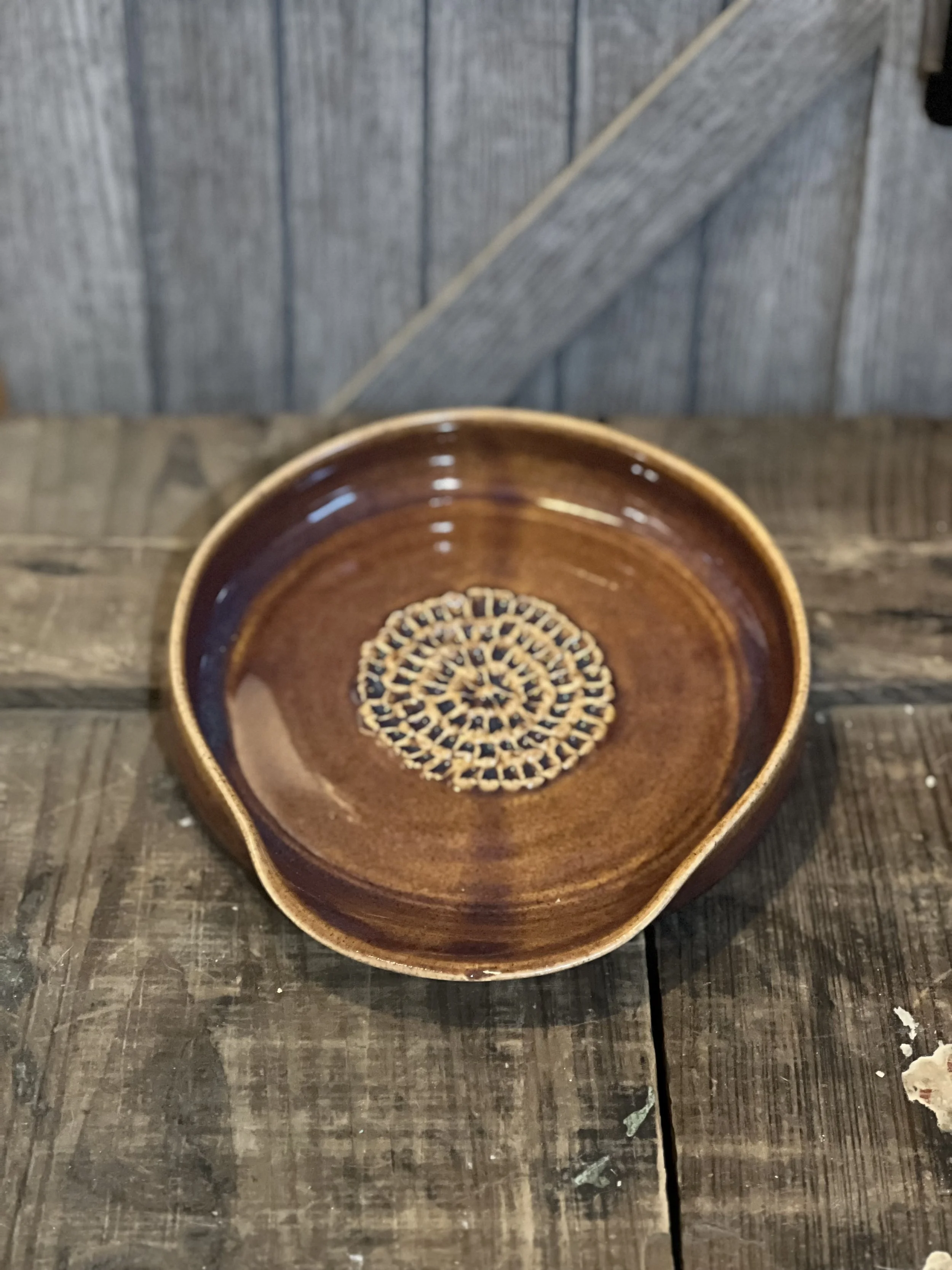 Vintage Charm Grater Plate