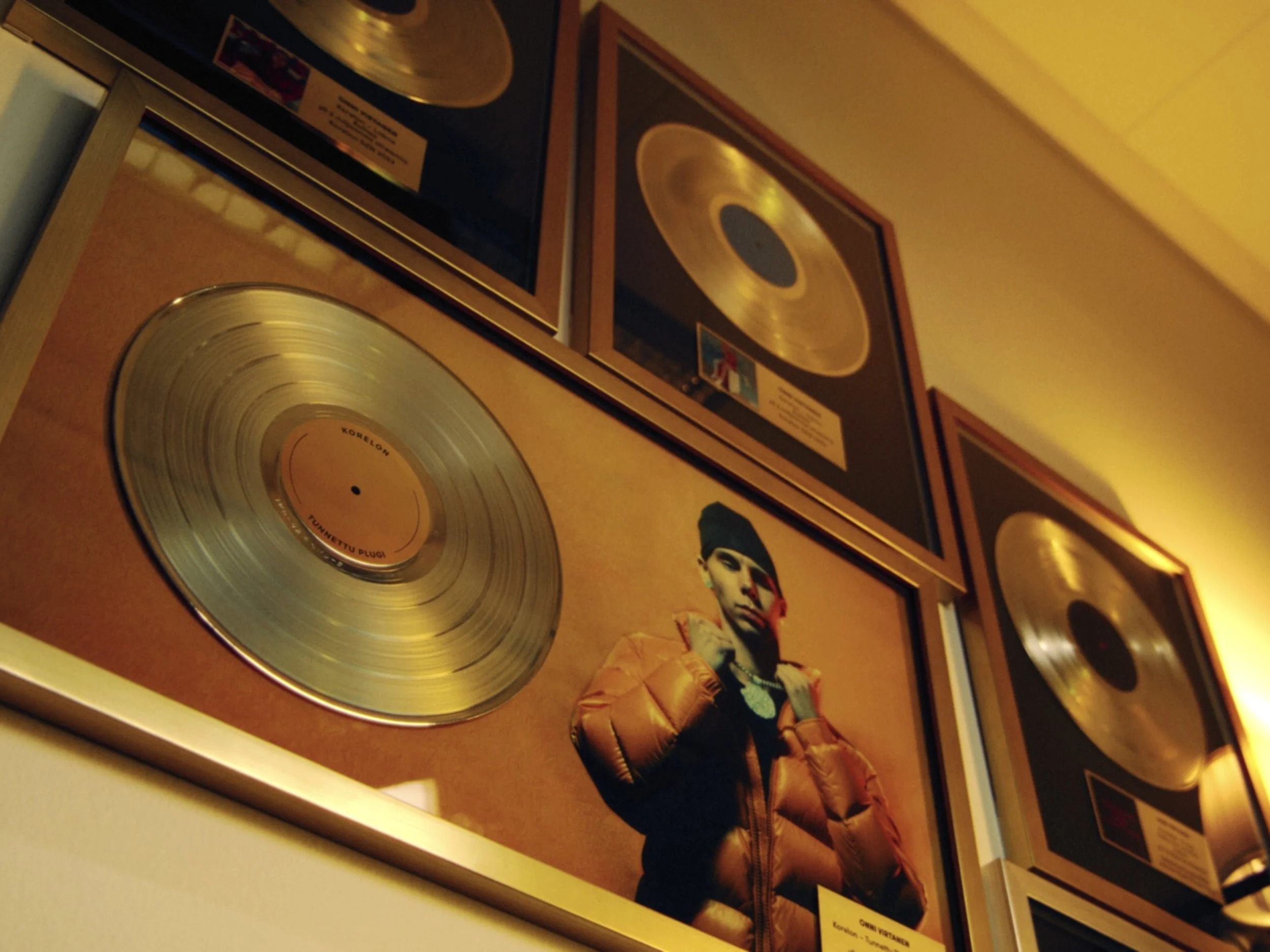 frame_00075.jpg