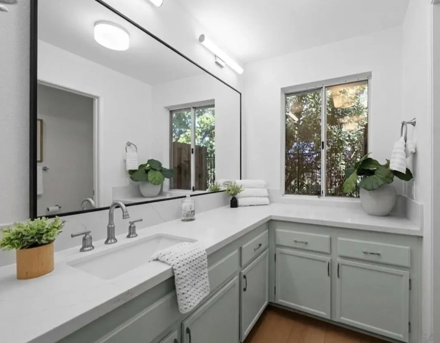 What Does an Interior Designer Do During a Home Remodel? 