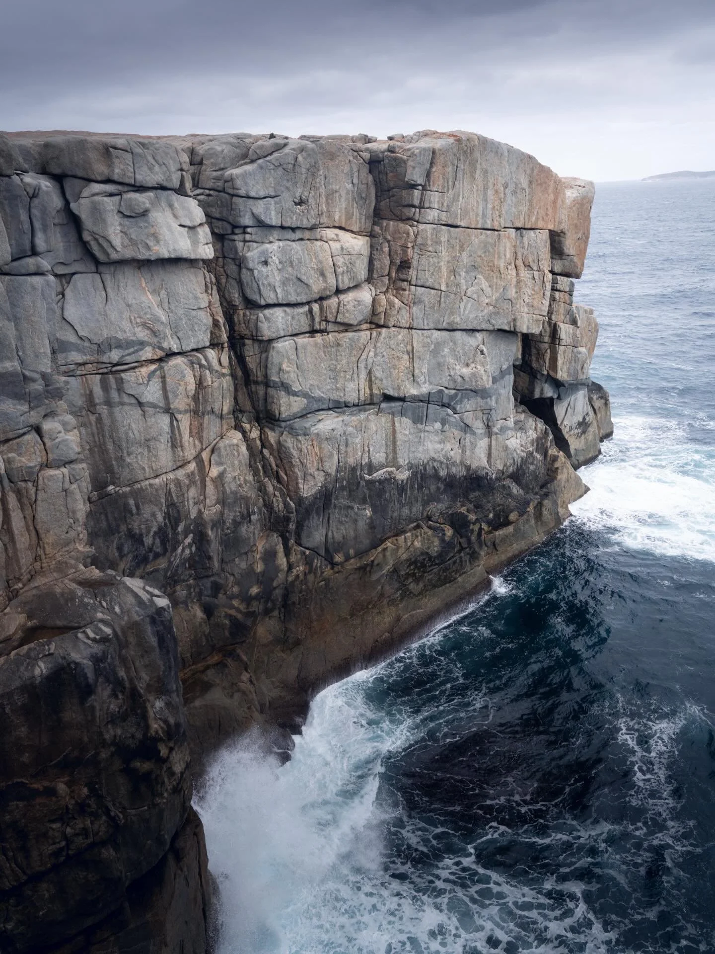 I found &rdquo;Faroe Islands&rdquo; in the Western Australia Denmark 

#westernaustralia #australia #cliffs #naturephotography #swedishphotographer