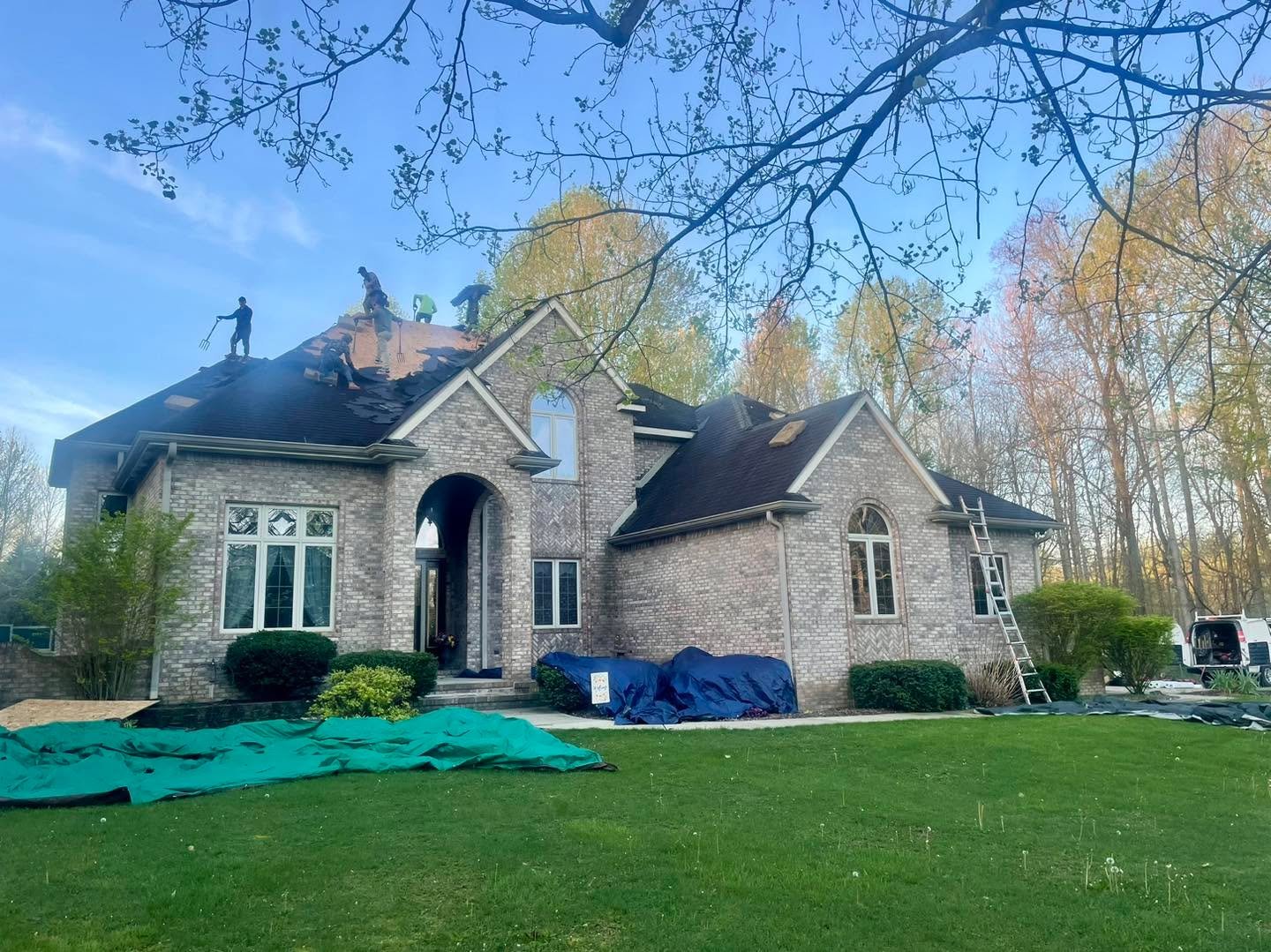 Covering Hoosiers since 1987!

#NewRoof #PayLessWithWes